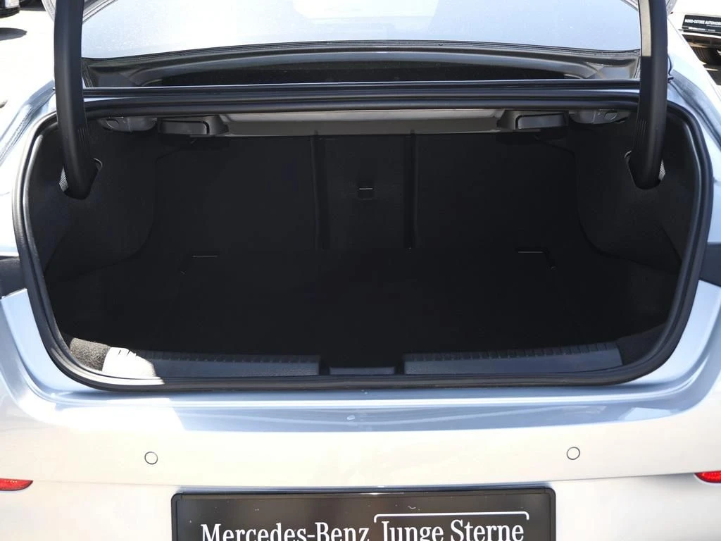 Mercedes-Benz-CLA 200-image-15