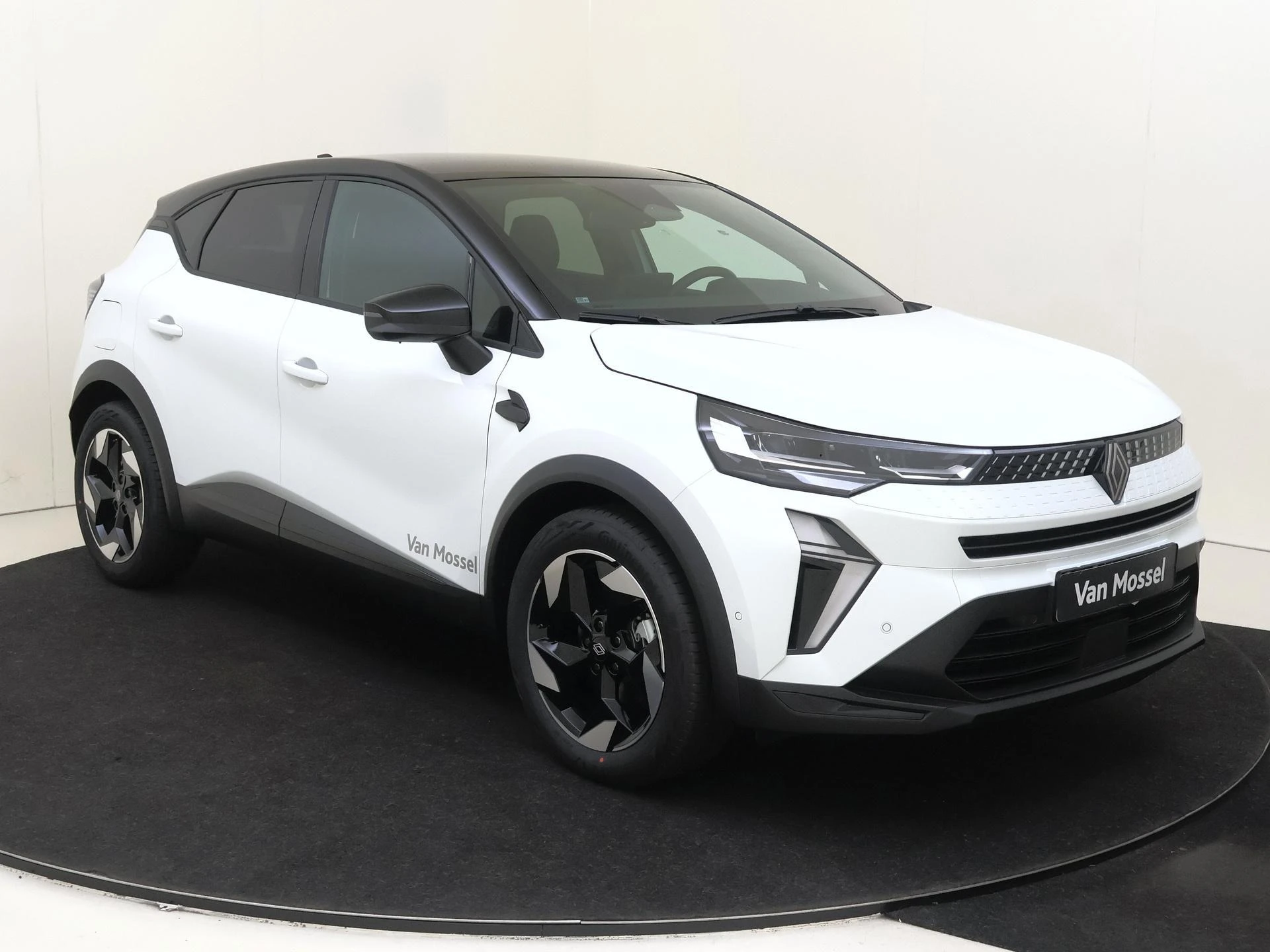 Renault-Captur-image-1