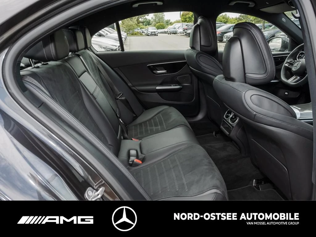 Mercedes-Benz C-Klasse 300 AMG AHK MBUX LED SHZ KEYLESS-GO AMG Line