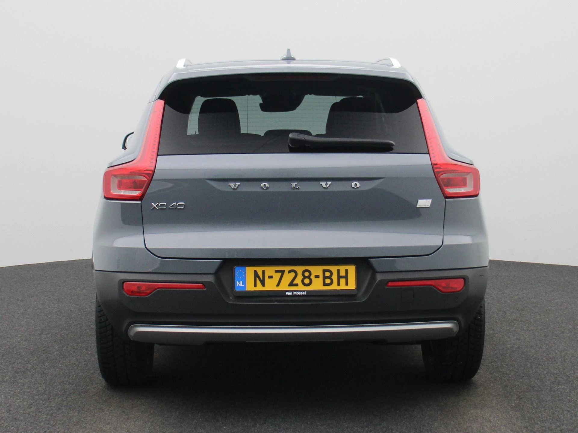 Volvo XC40 1.5 T4 Recharge Expression