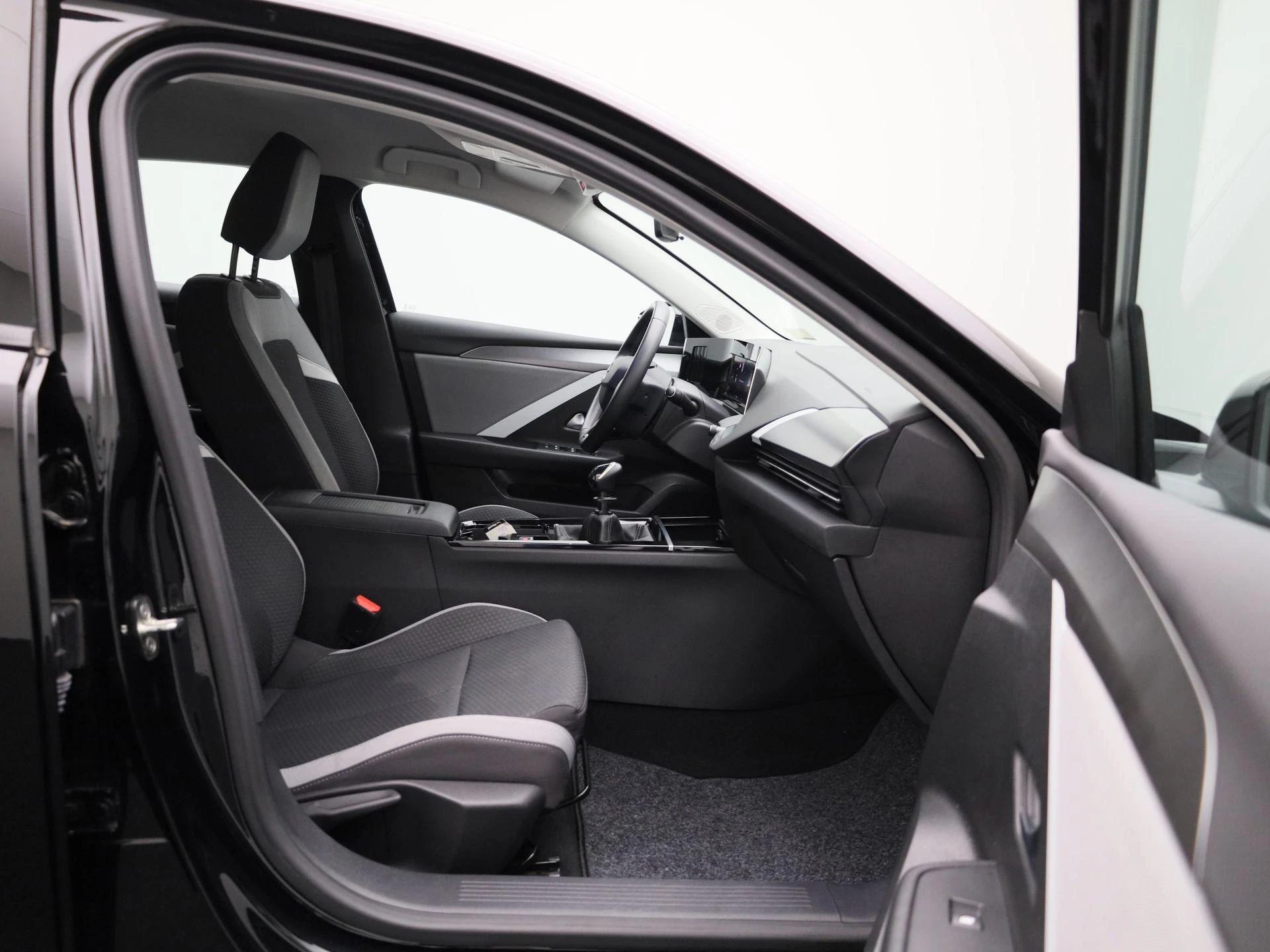 Opel-Astra-image-28