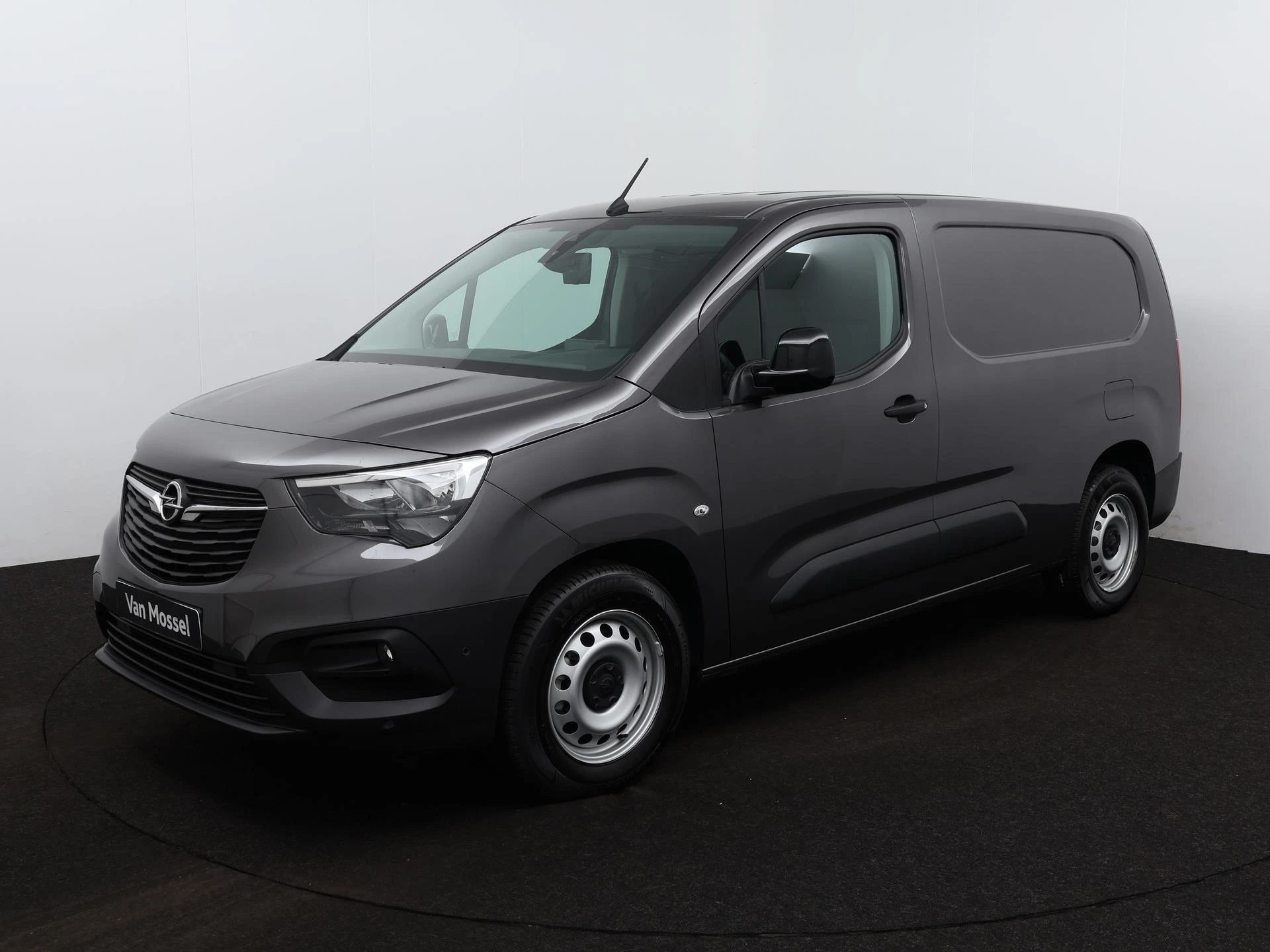 Opel-Combo-image-2