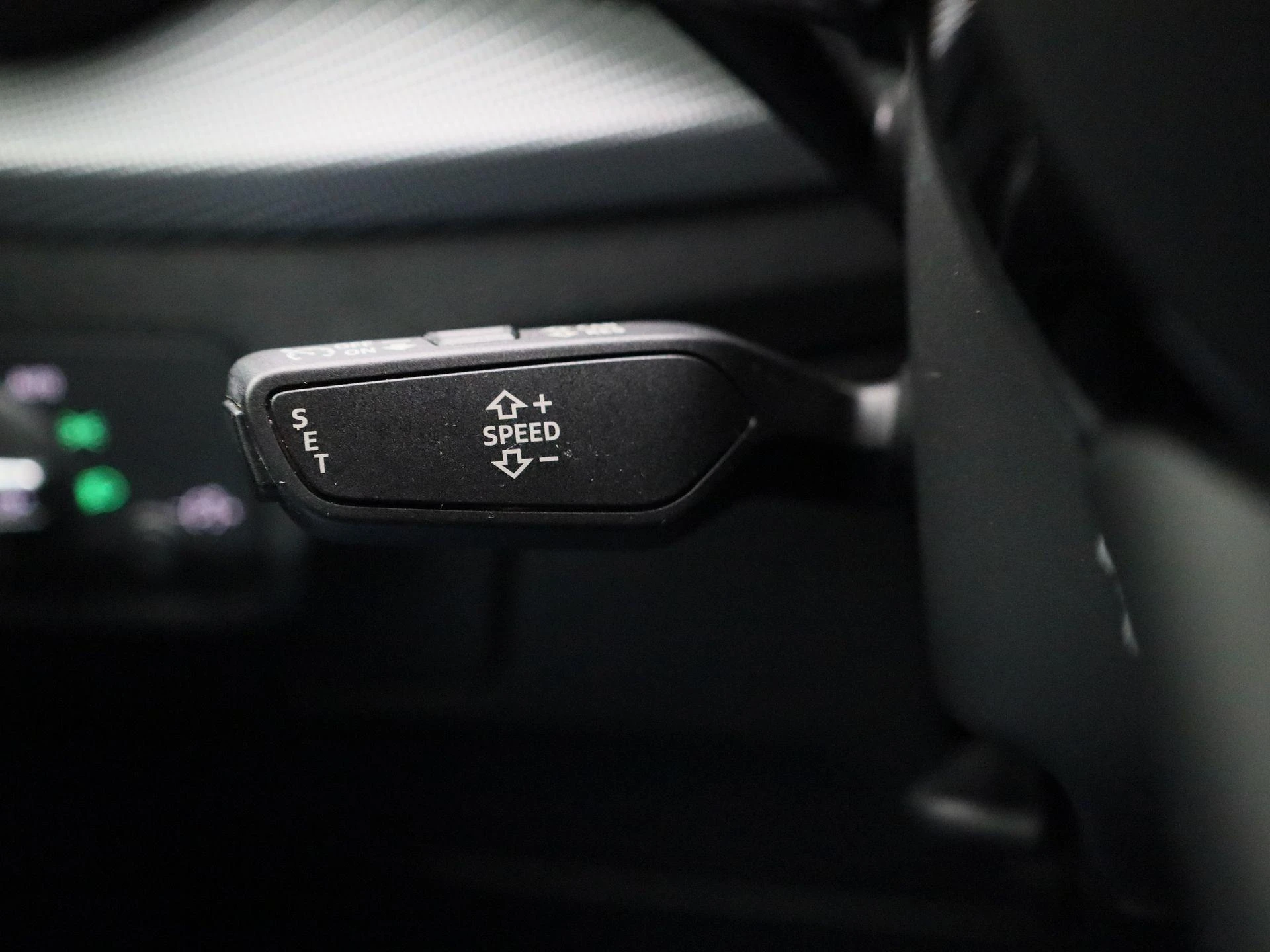 Audi Q2 30 TFSI S Edition