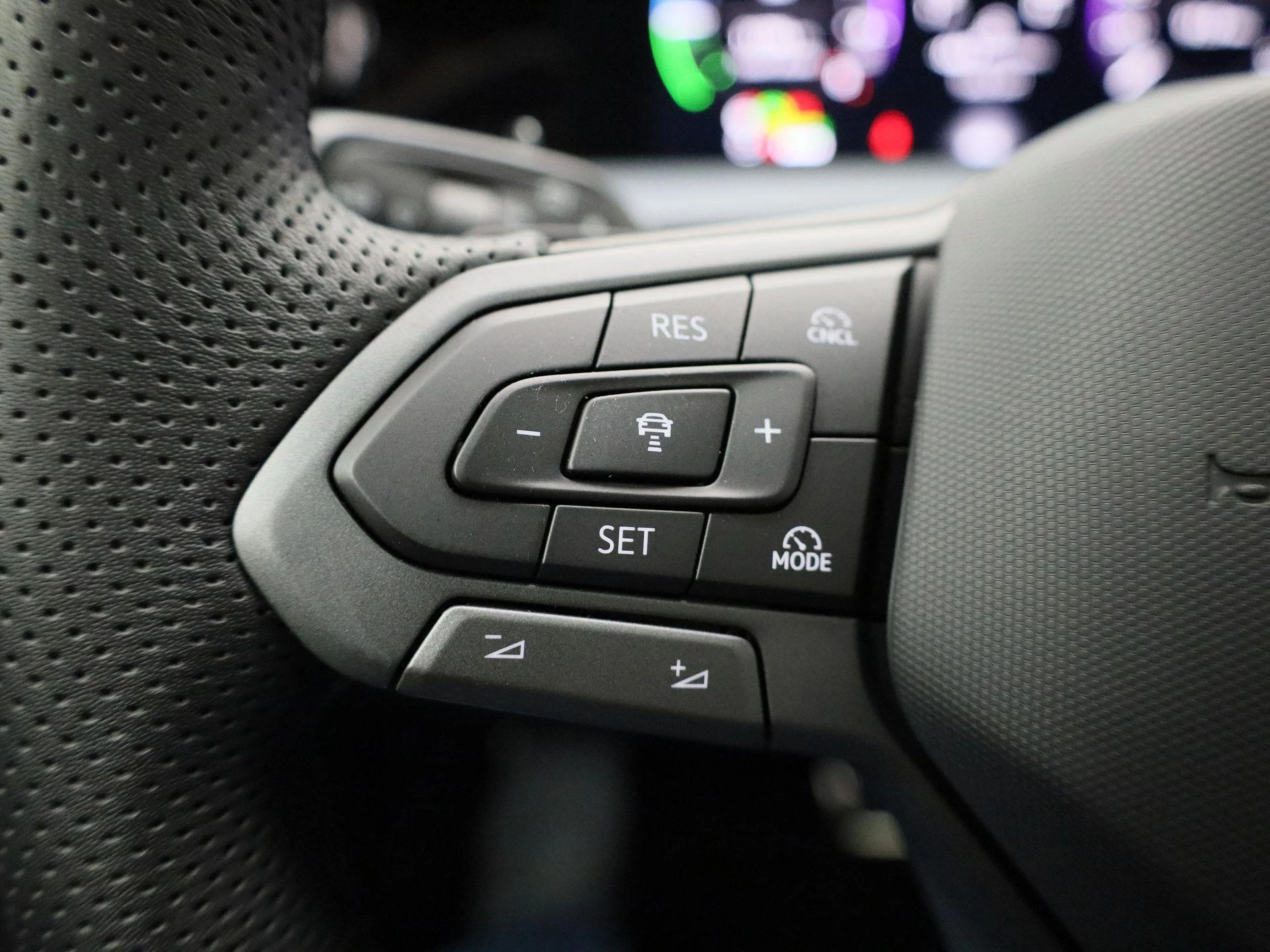 Volkswagen-Tayron-image-23