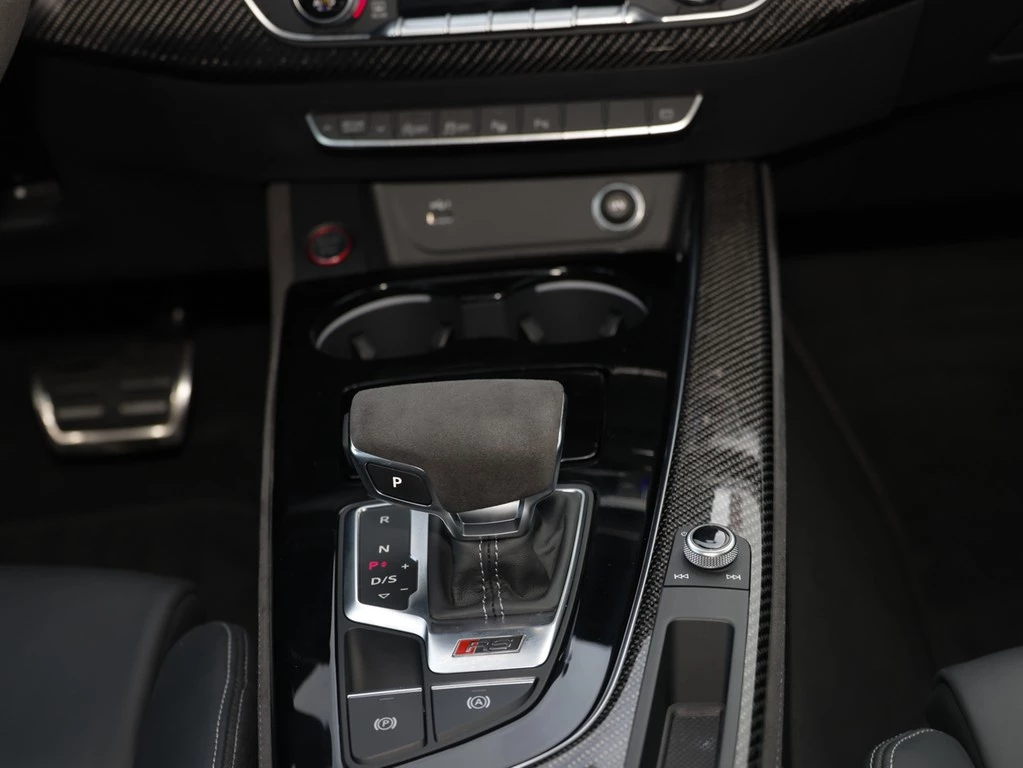 Audi RS4 Avant tiptronic