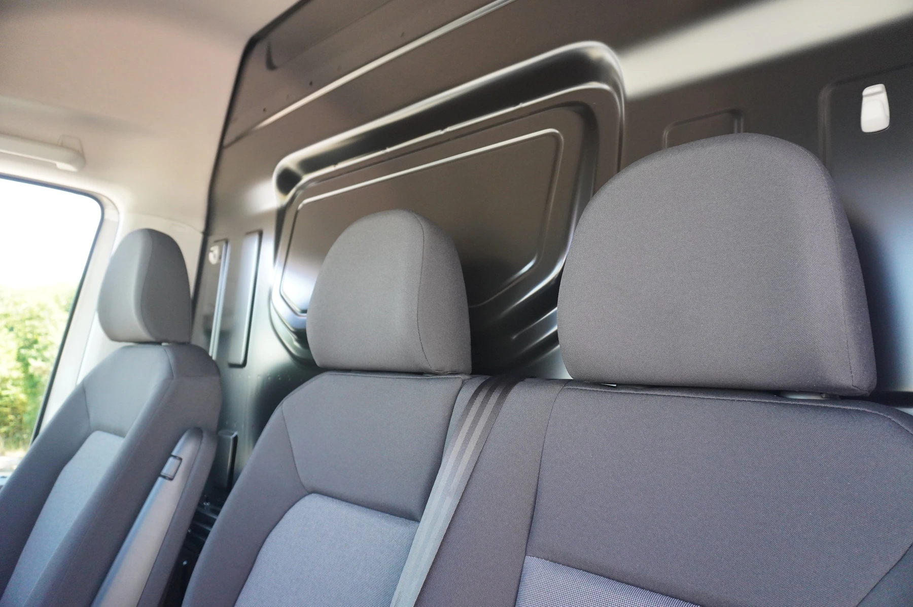 Volkswagen-Crafter-image-28