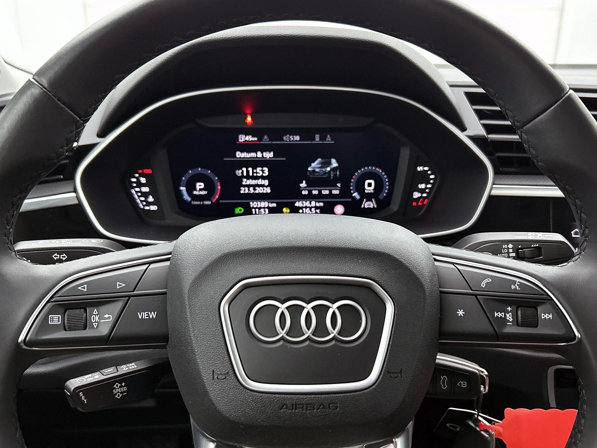 Audi-Q3-image-24