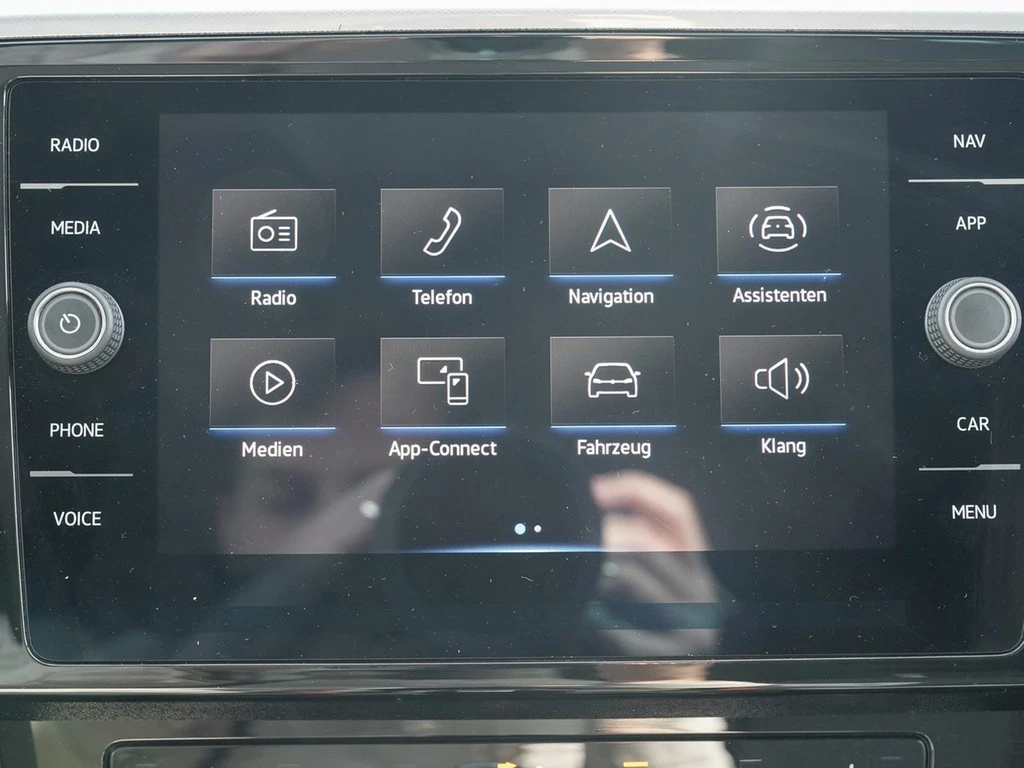 Volkswagen Passat Variant 1.5 TSI DSG Business *LED*AHK*Navi*App-Connect*ACC*PDC*Front-Assist*Climatronic*Sitzh