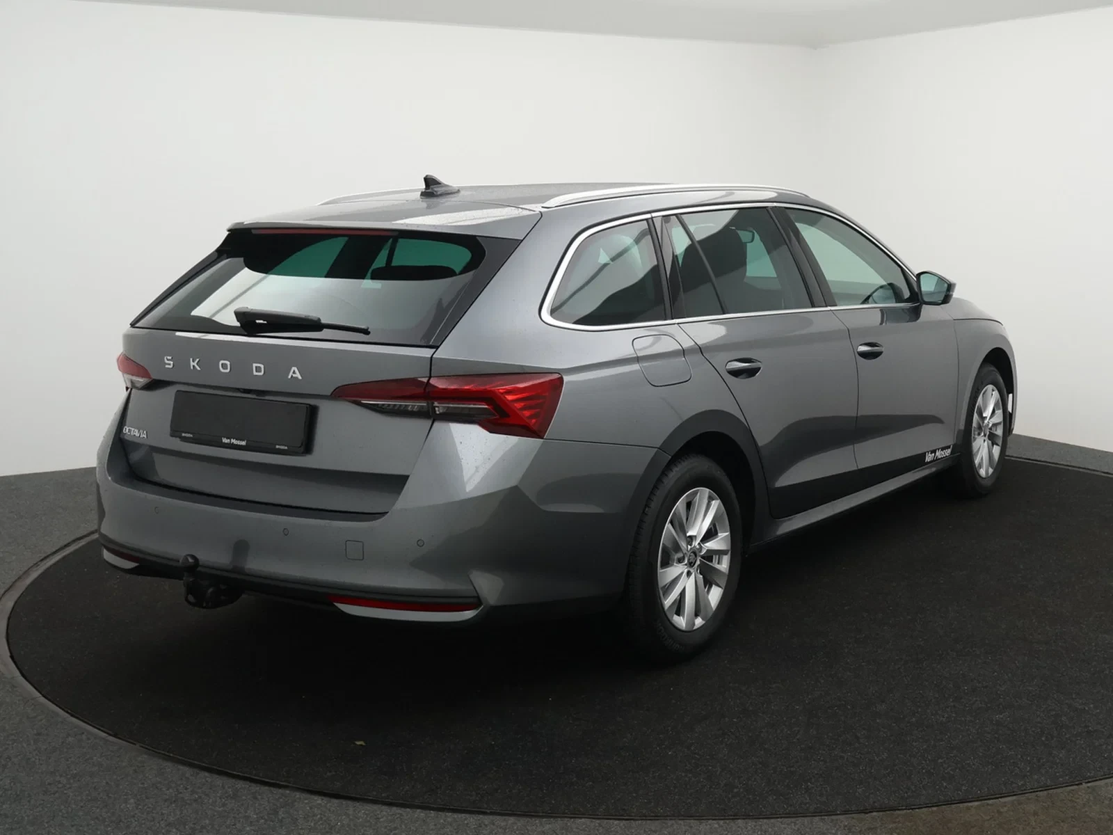 Škoda Octavia Combi Octavia Combi Family 1,5 TSI m-HEV 85 kW DSG7 DEMO