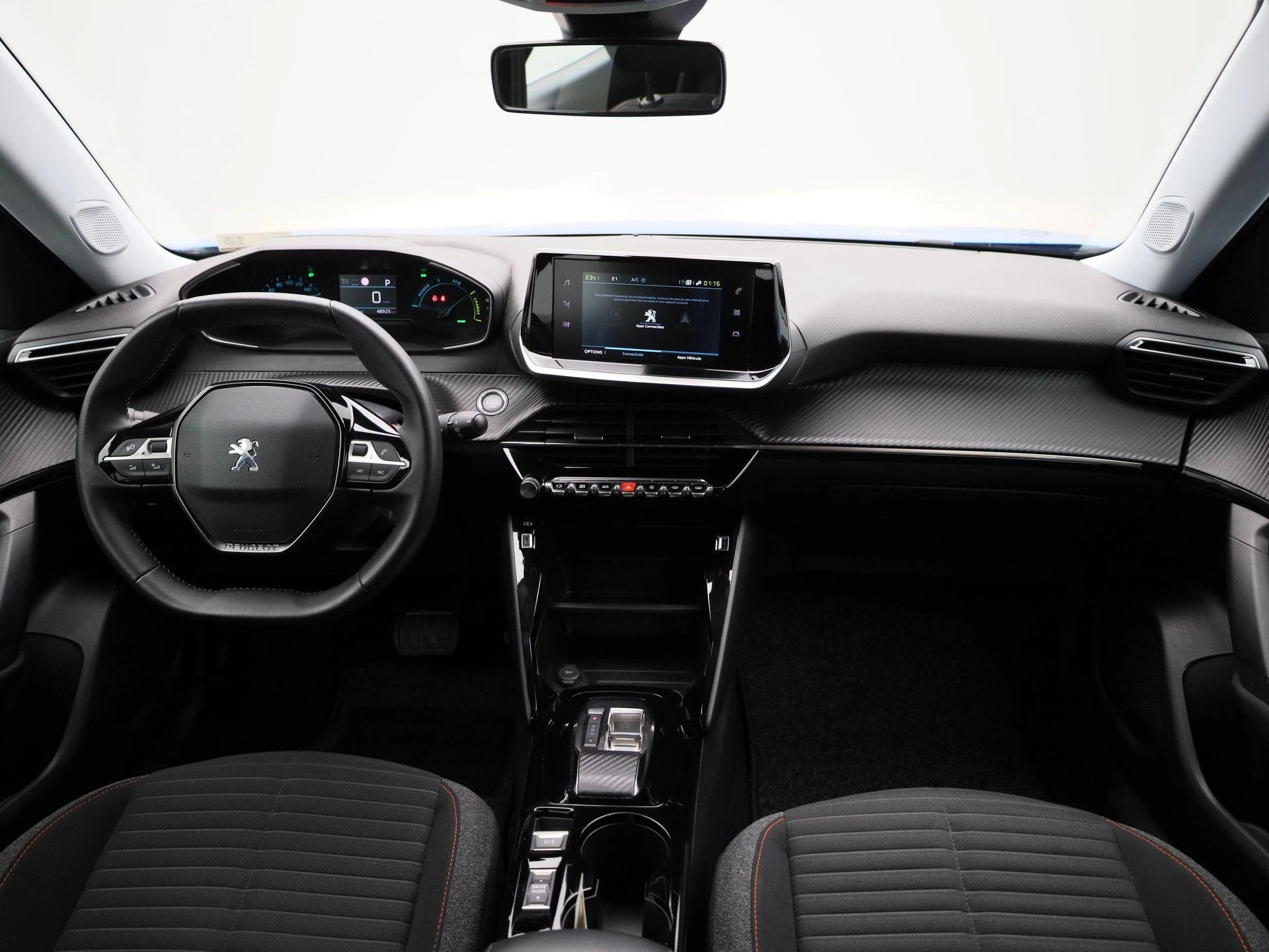 Peugeot-e-2008-image-34