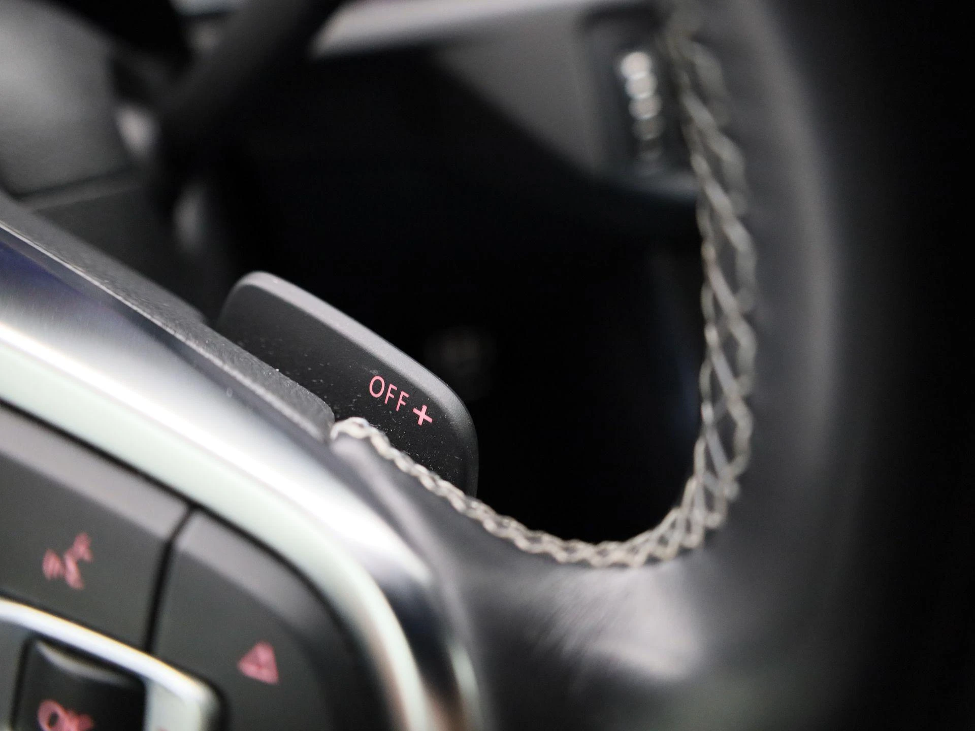 Volkswagen-Polo-image-24