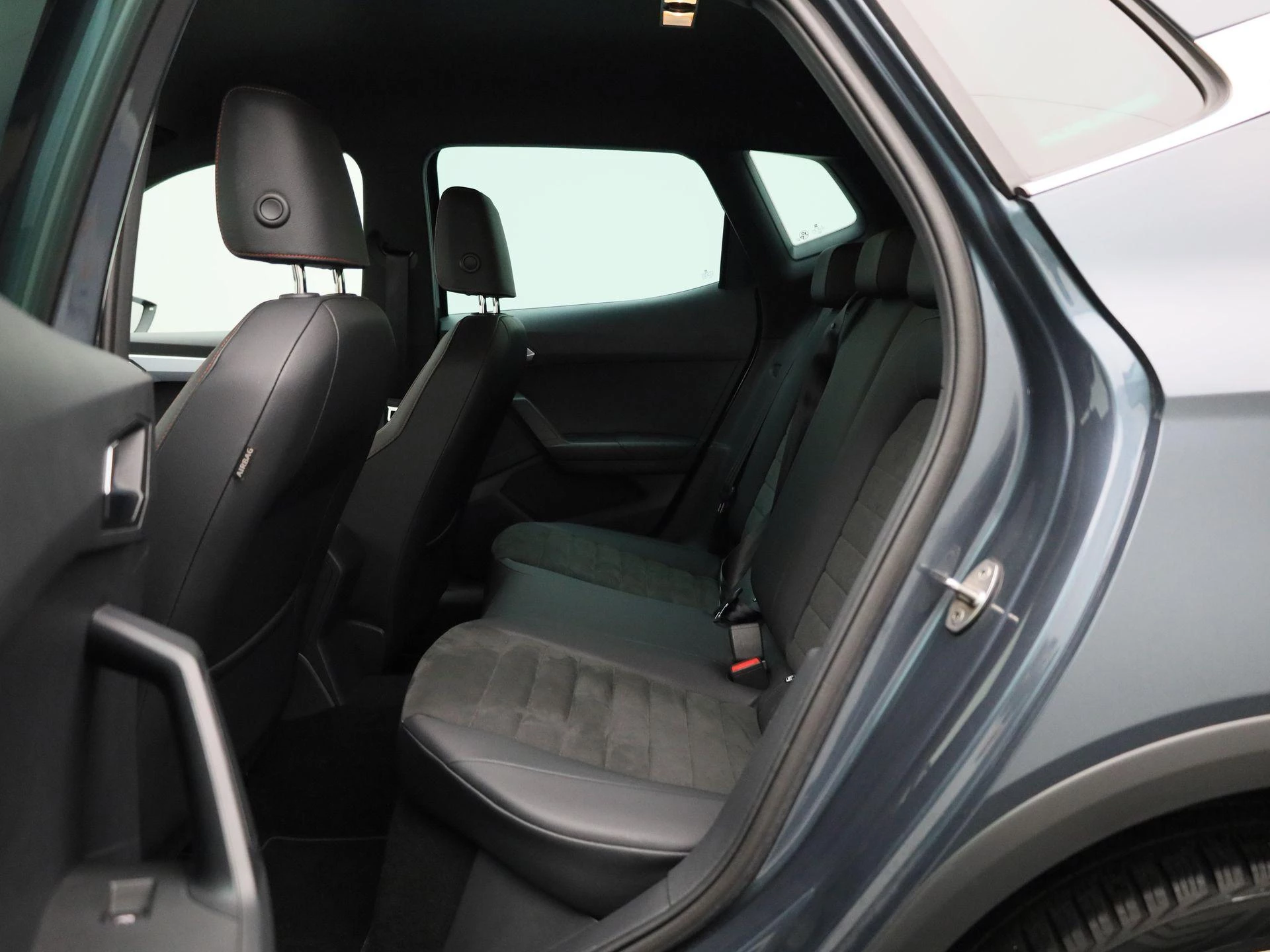 SEAT Arona 1.0 TSI FR Business Intense