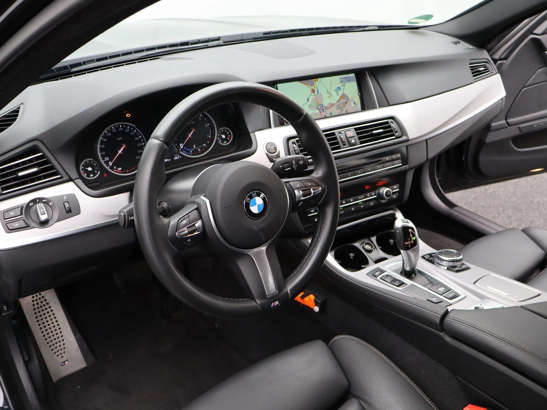 BMW-5 Serie-image-41