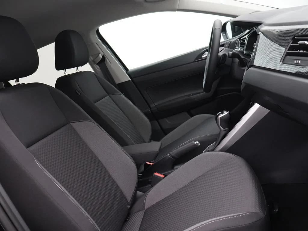 Volkswagen-Taigo-image-9