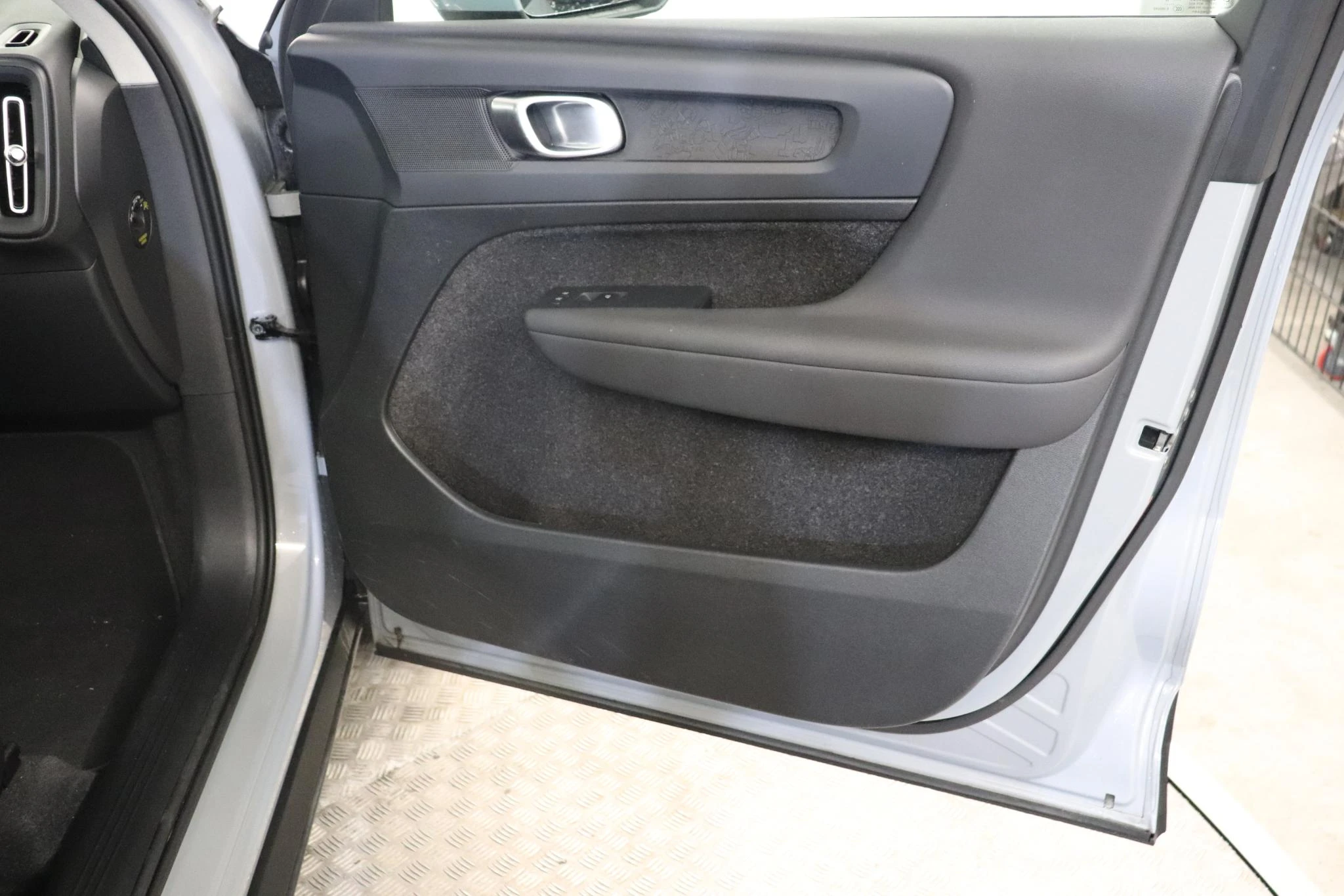 Volvo-XC40-image-8