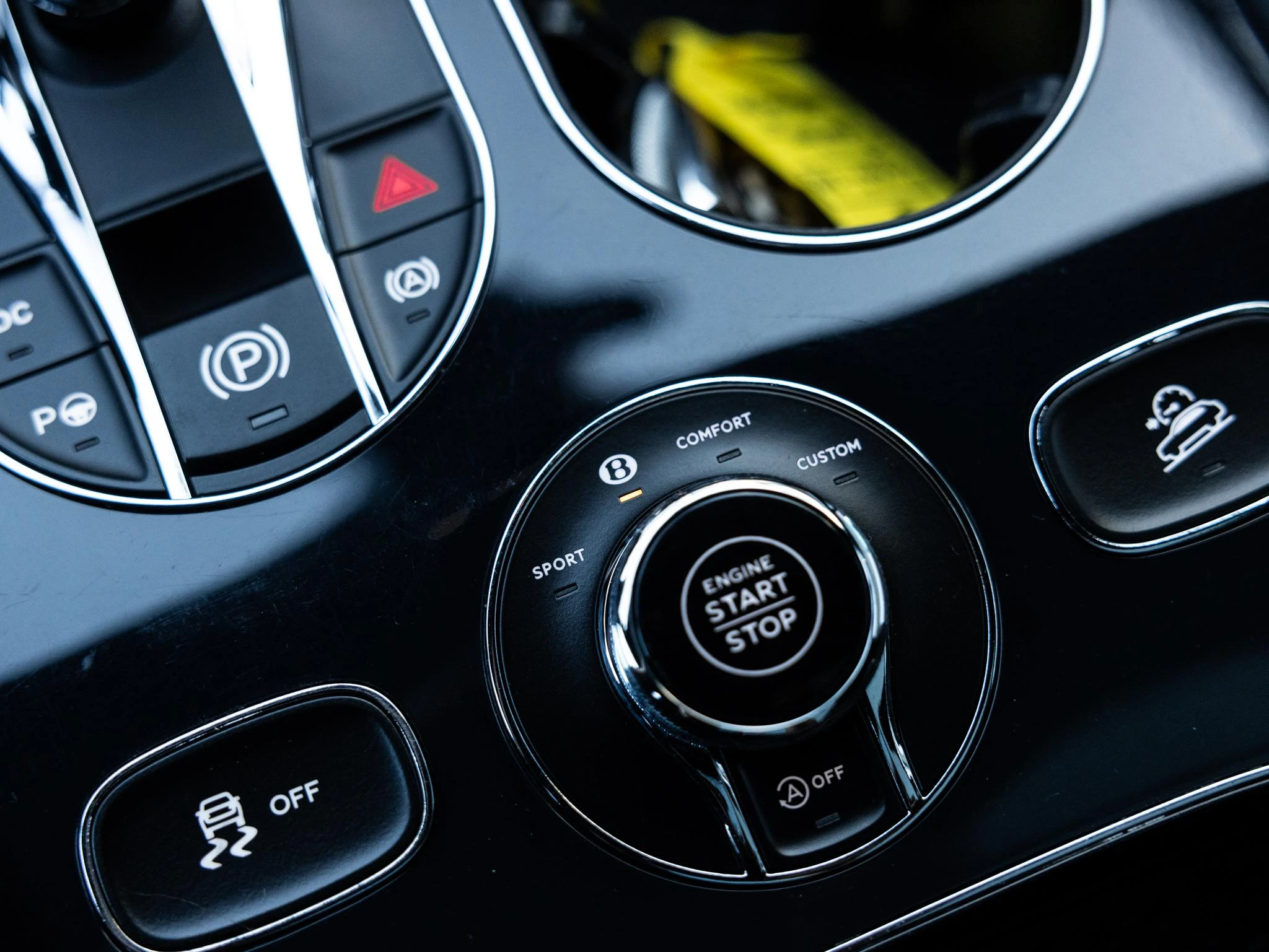 Bentley-Bentayga-image-38