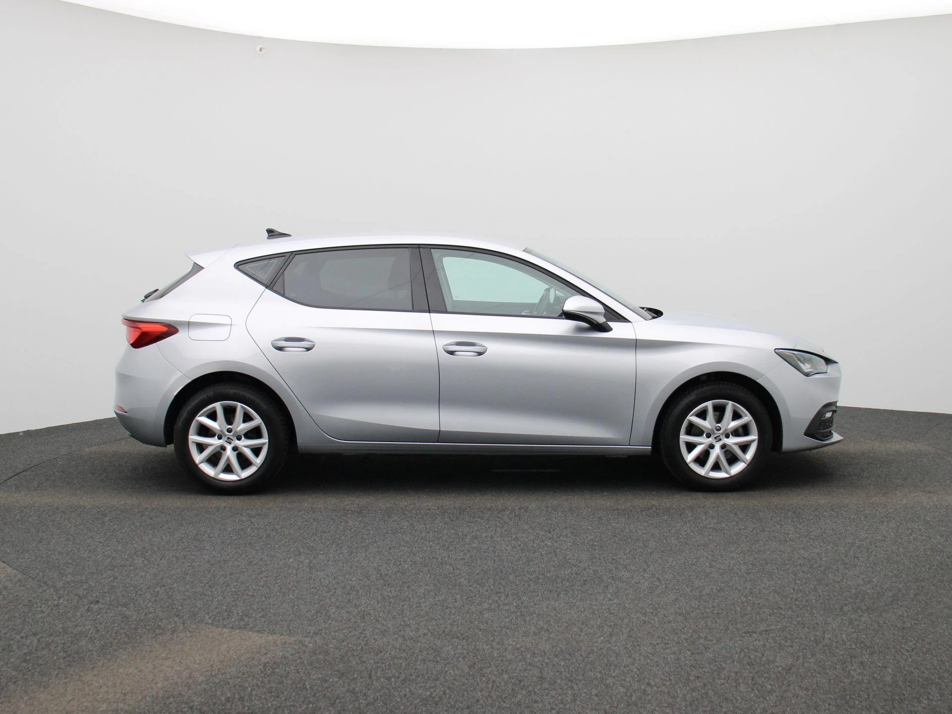 SEAT-Leon-image-5