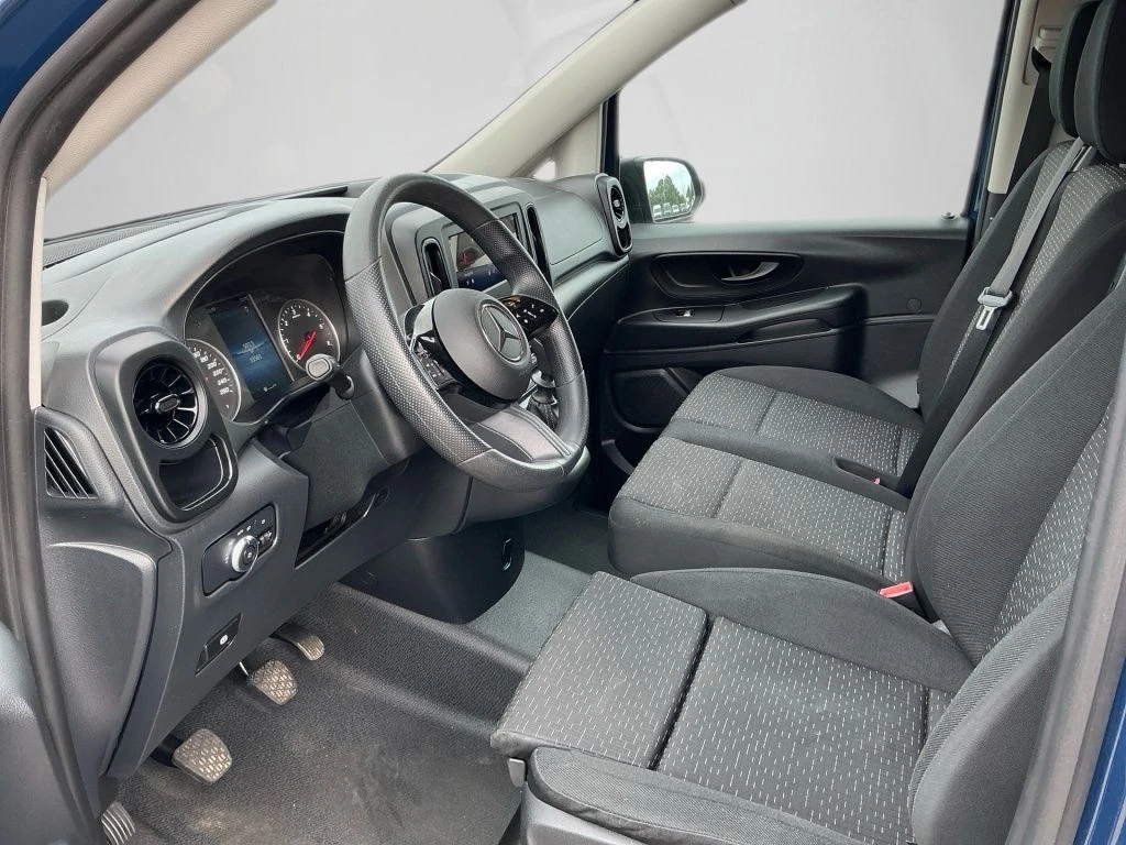 Mercedes-Benz-Vito 116-image-10