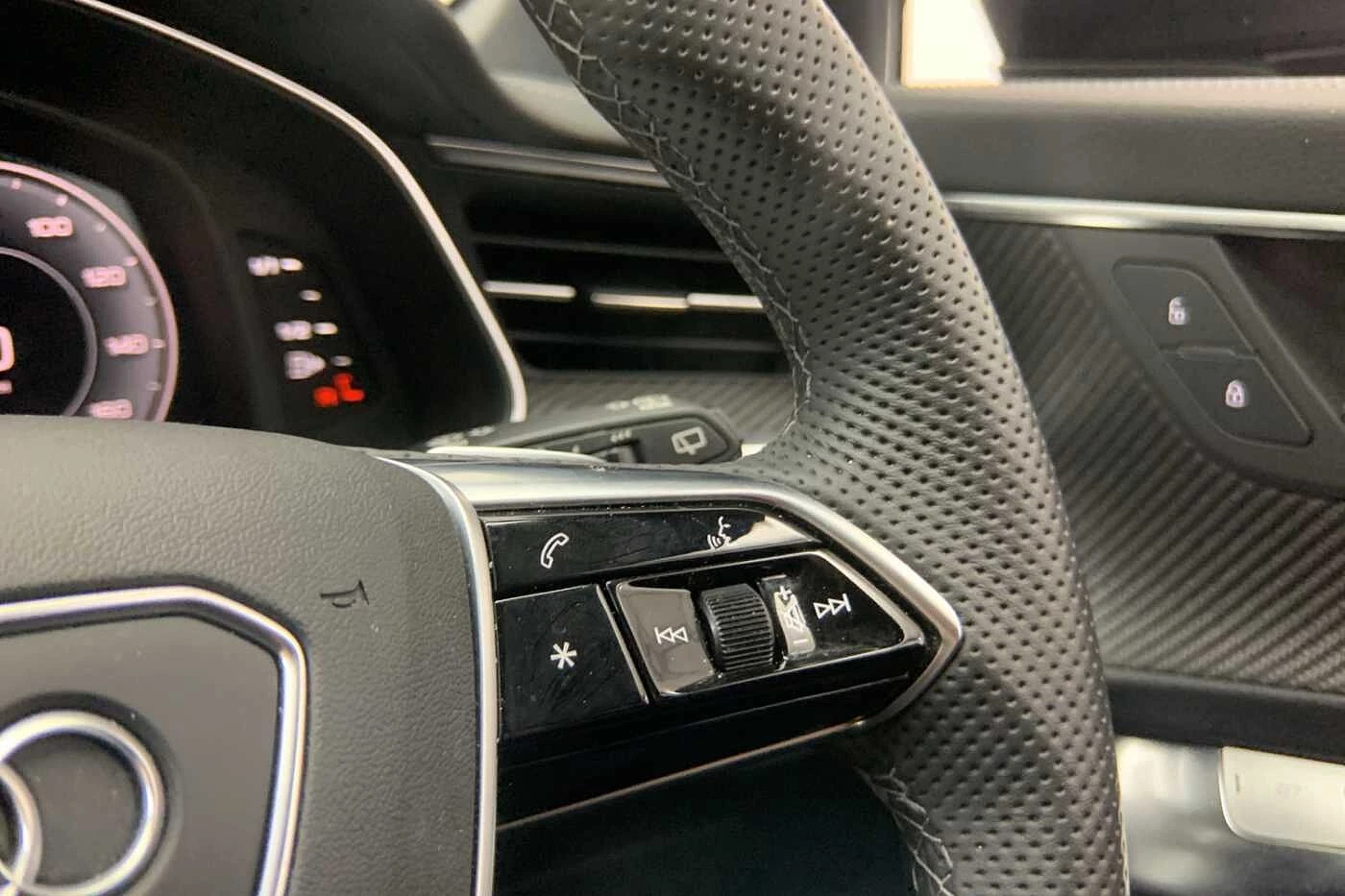 Audi-A6-image-23