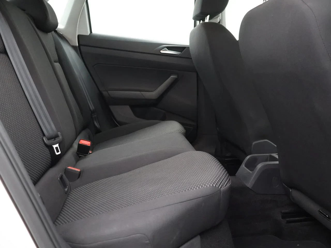 Volkswagen Polo Polo 1.0 MPI 80pk *APP CONNECT*BLTH*CRUISE*PDC*DIGITAL DASHBOARD*...