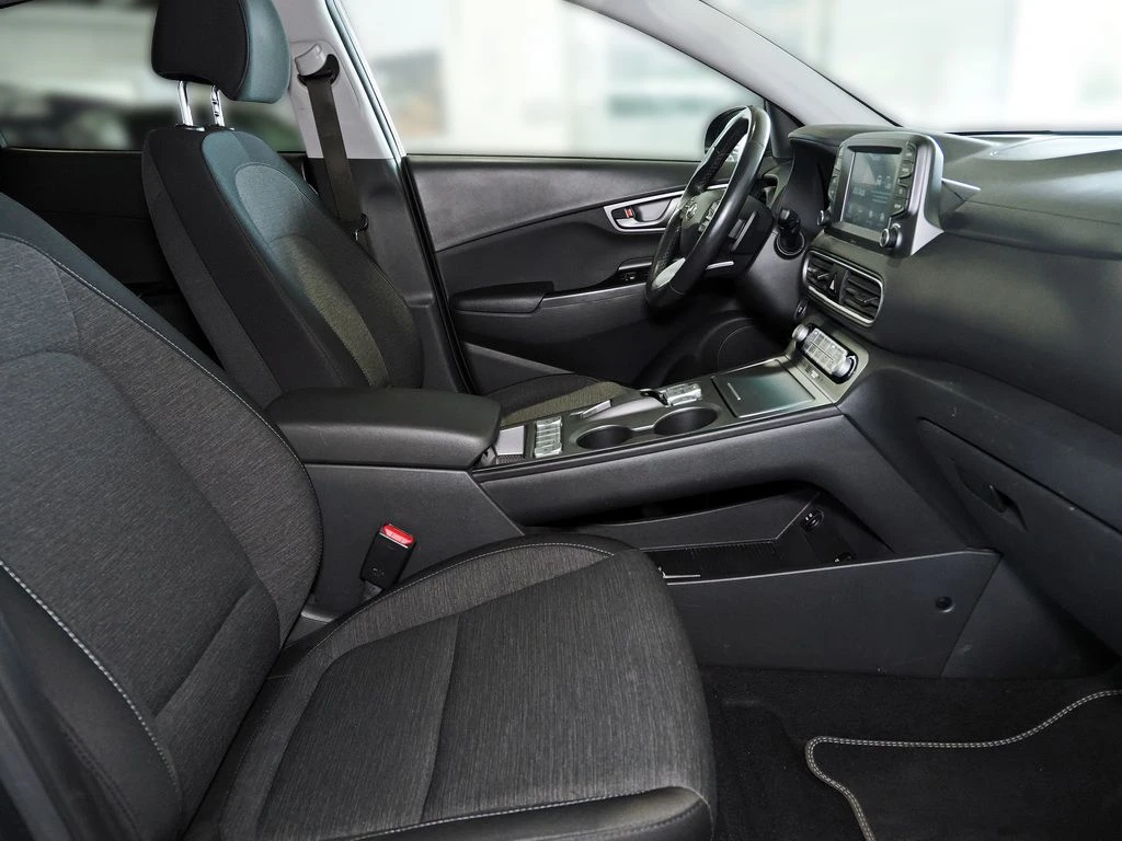 Hyundai-Kona-image-11