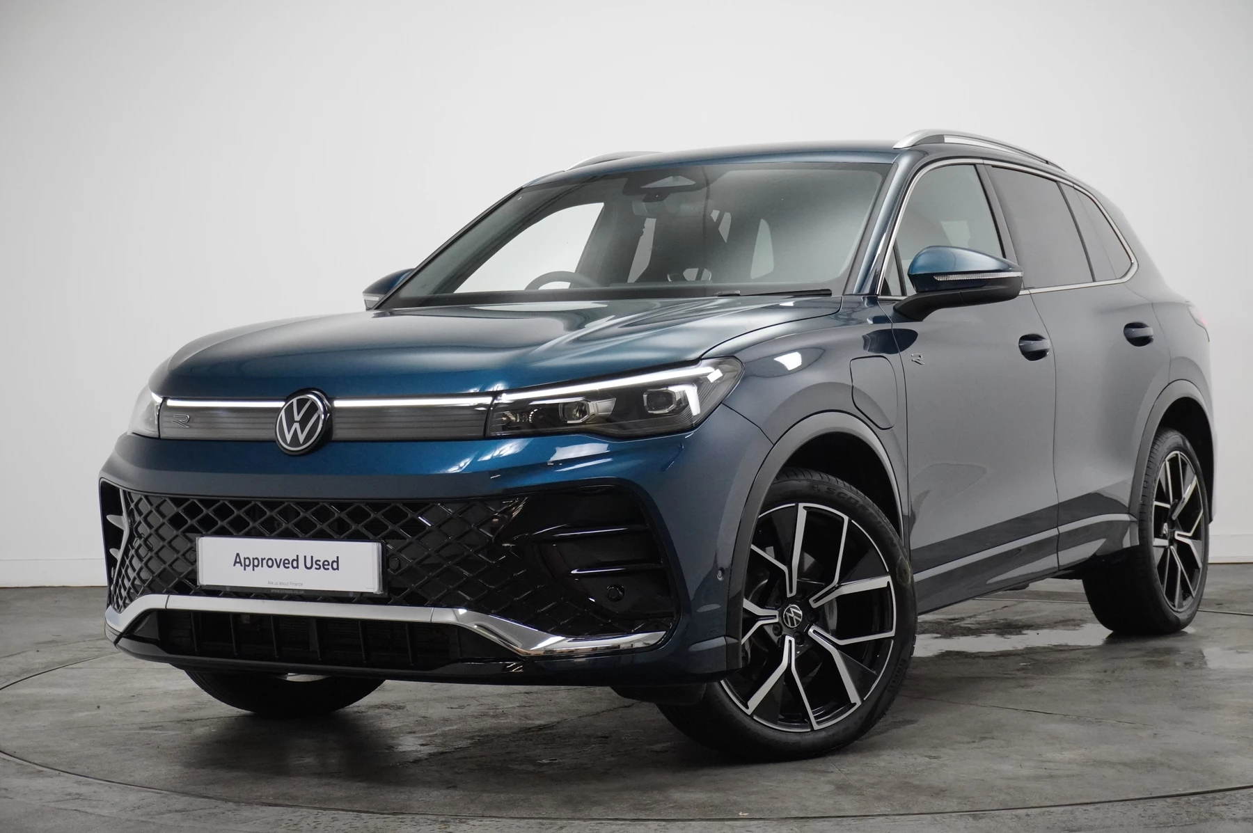 Volkswagen-Tiguan-image-50