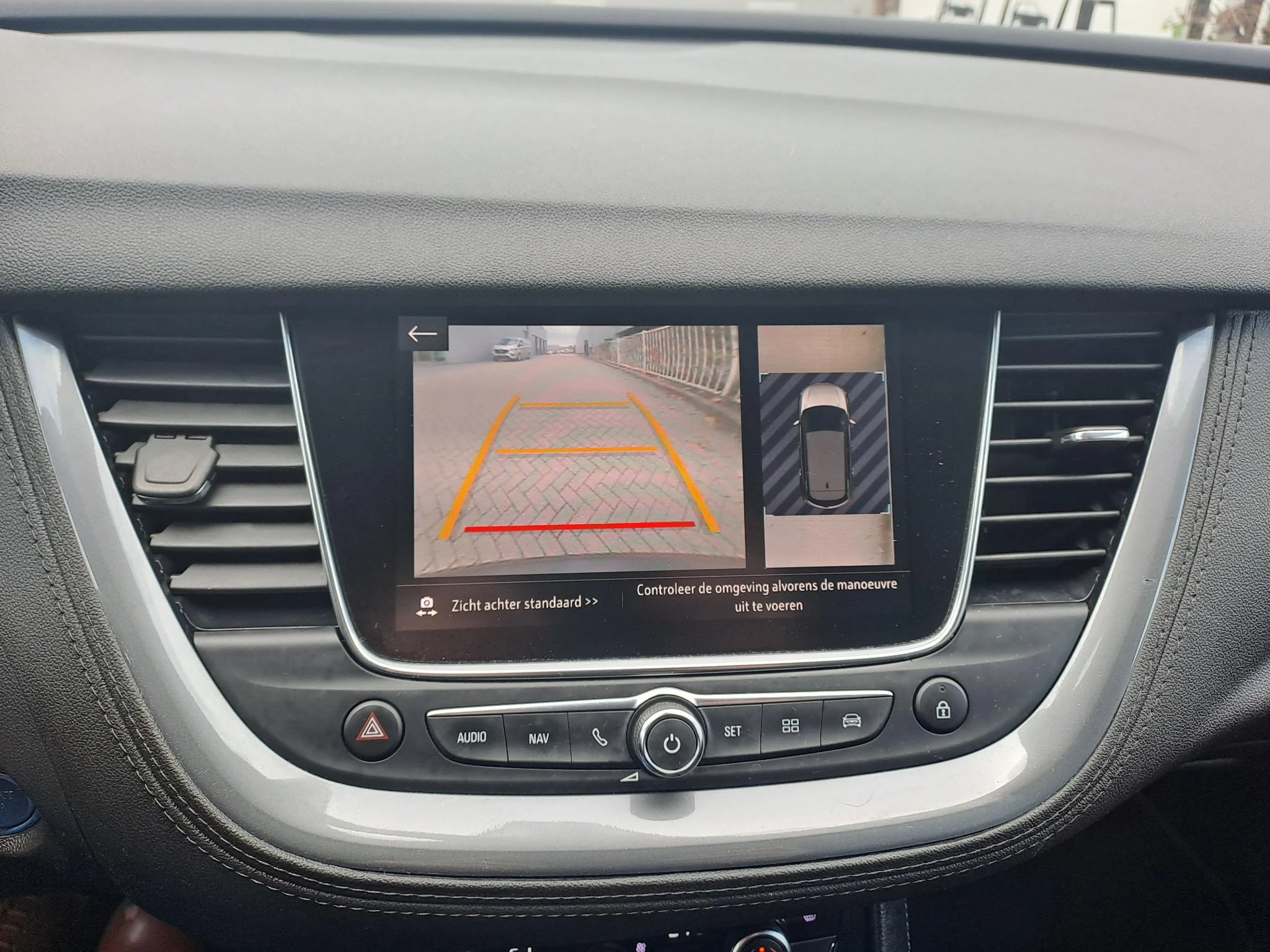 Opel-Grandland X-image-14