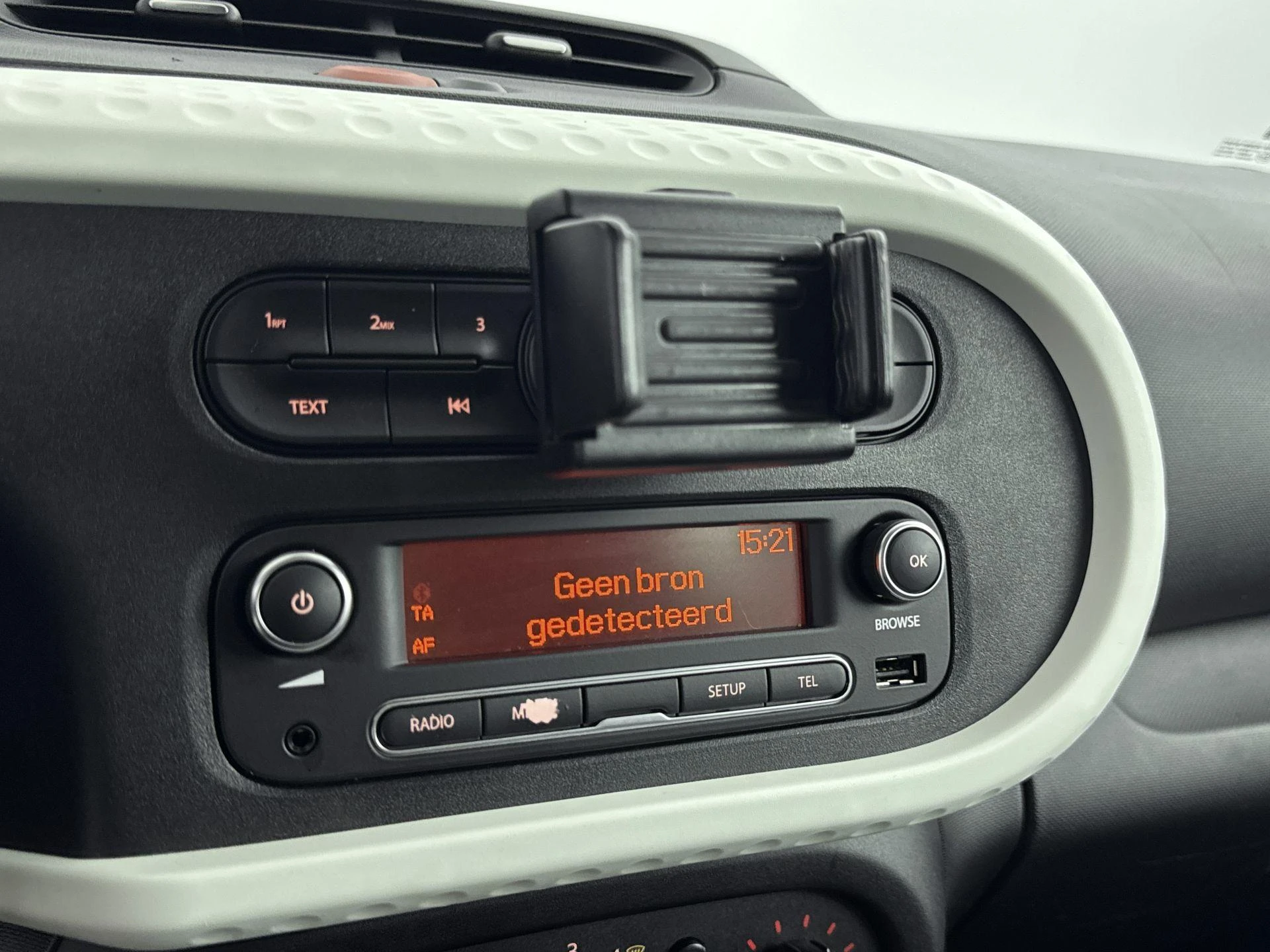 Renault-Twingo-image-10