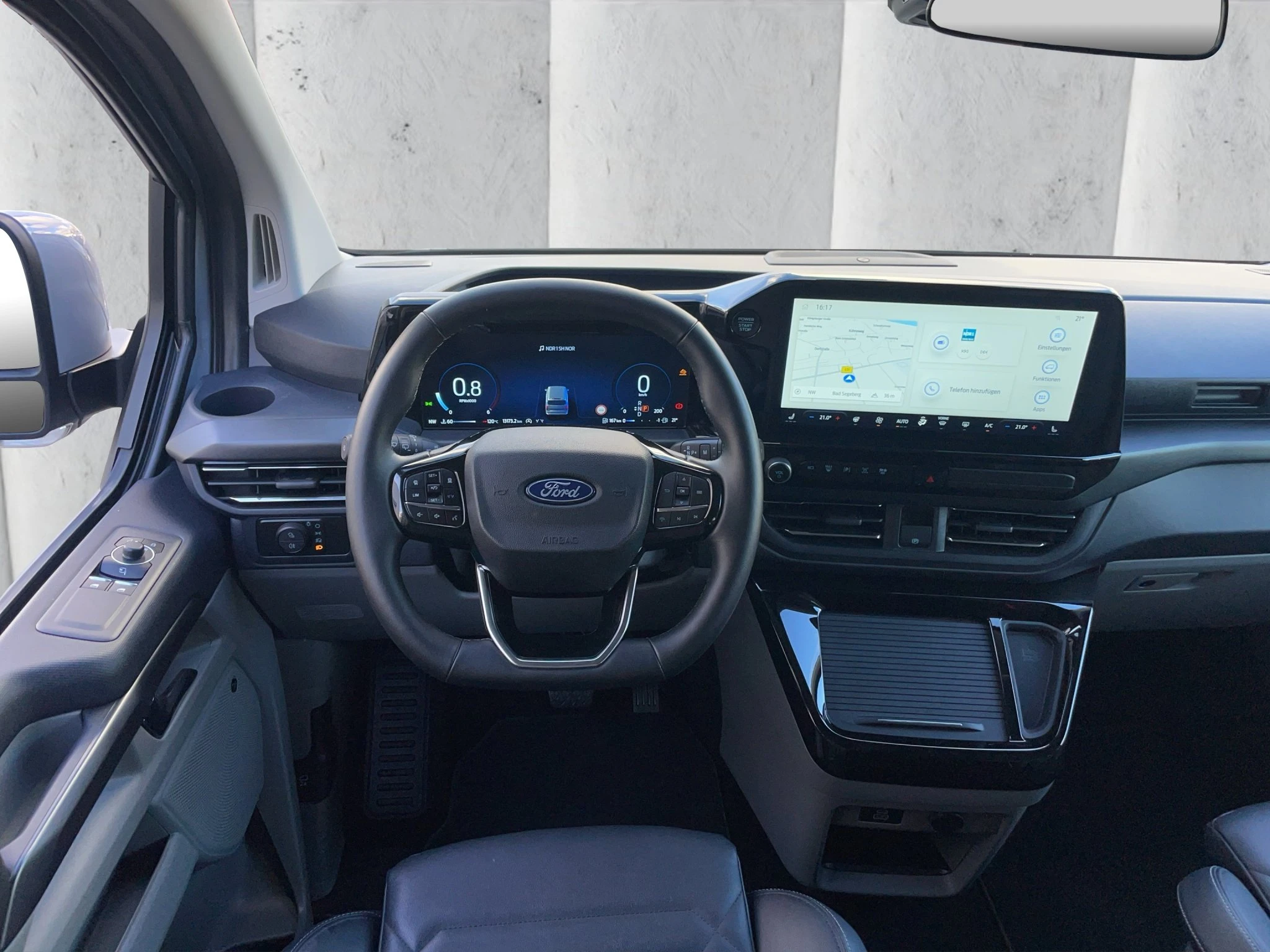 Ford-Tourneo Custom-image-12