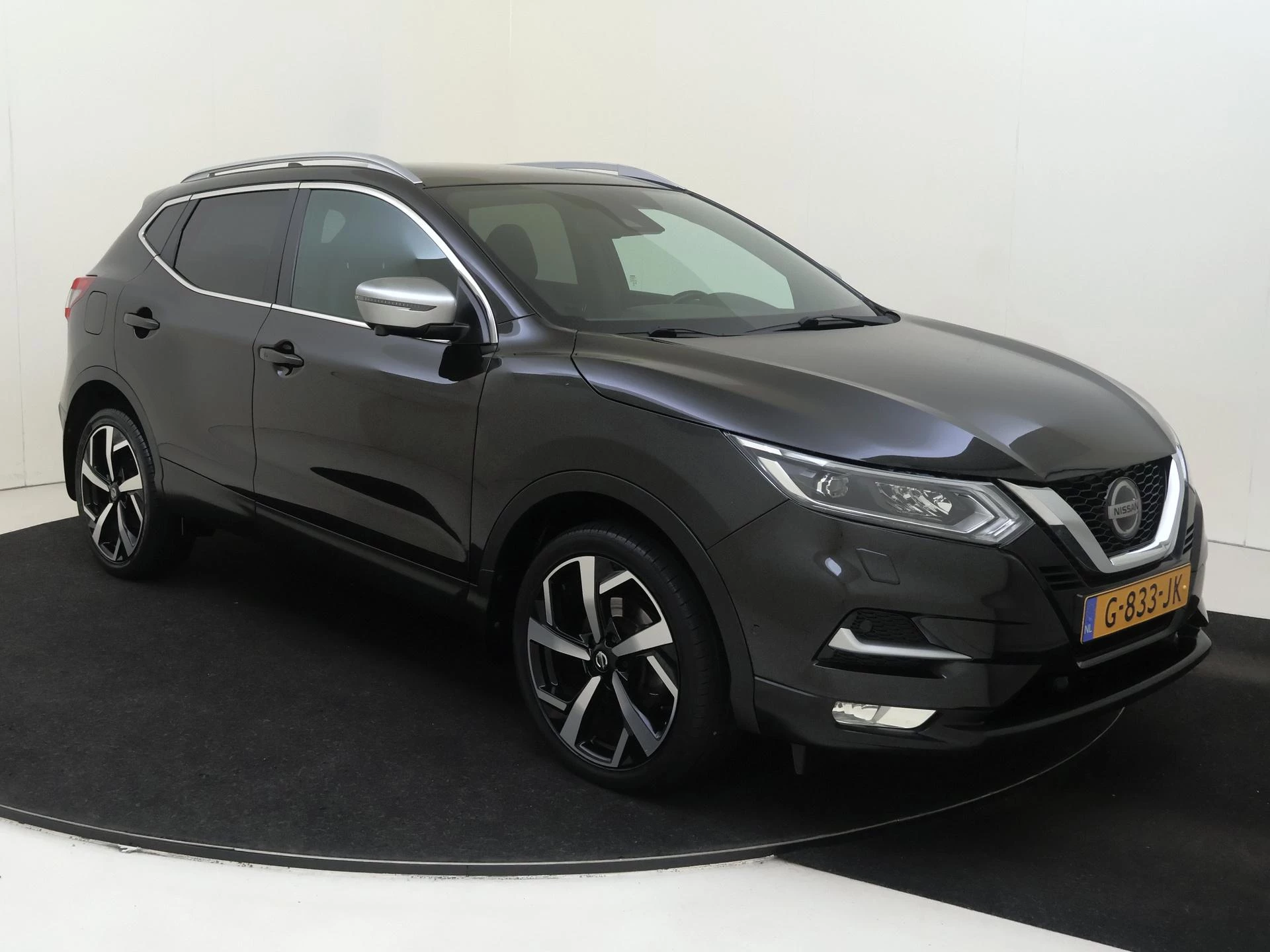 Nissan QASHQAI 1.3 DIG-T Tekna +