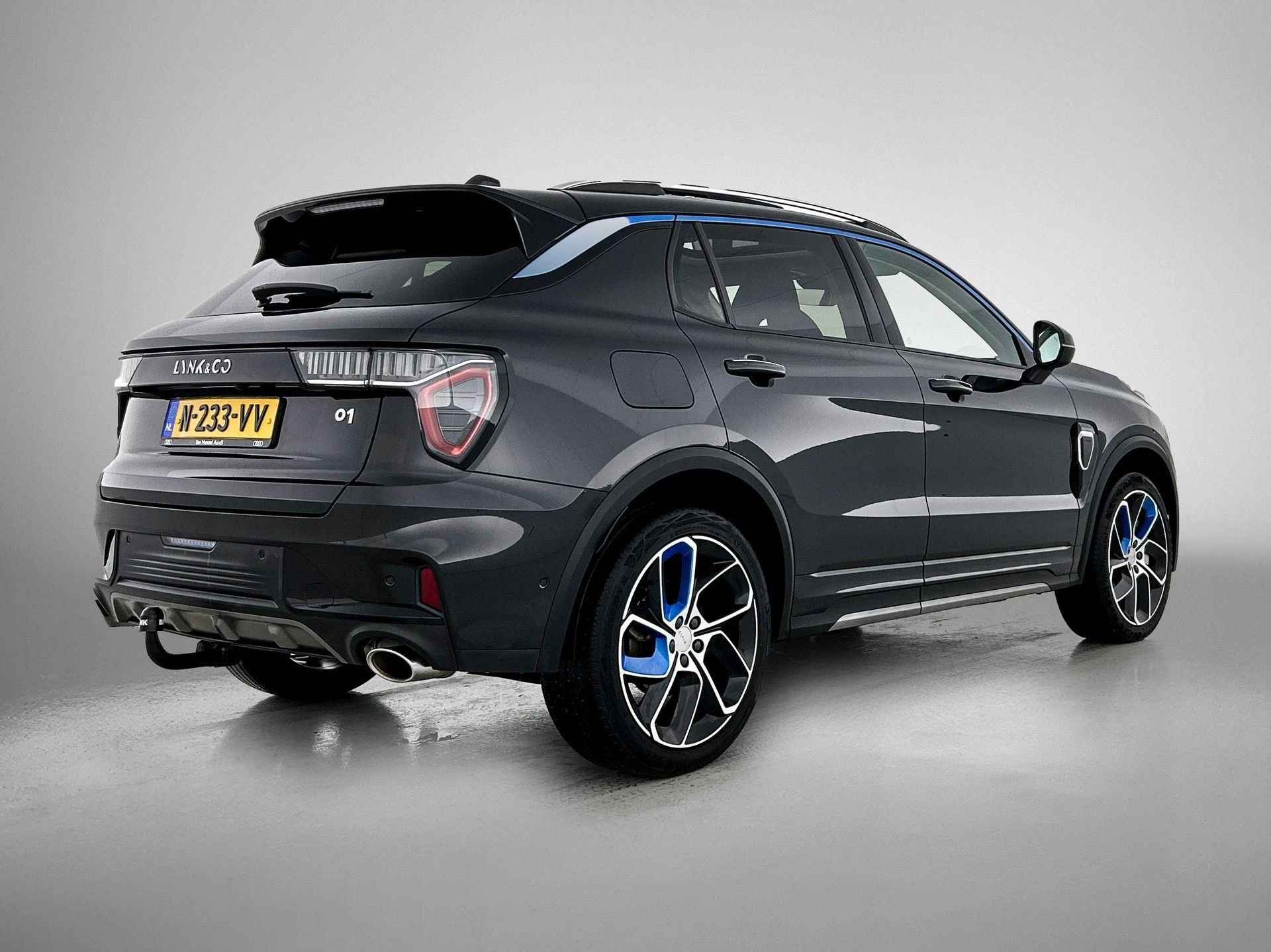 Lynk & Co-01-image-3