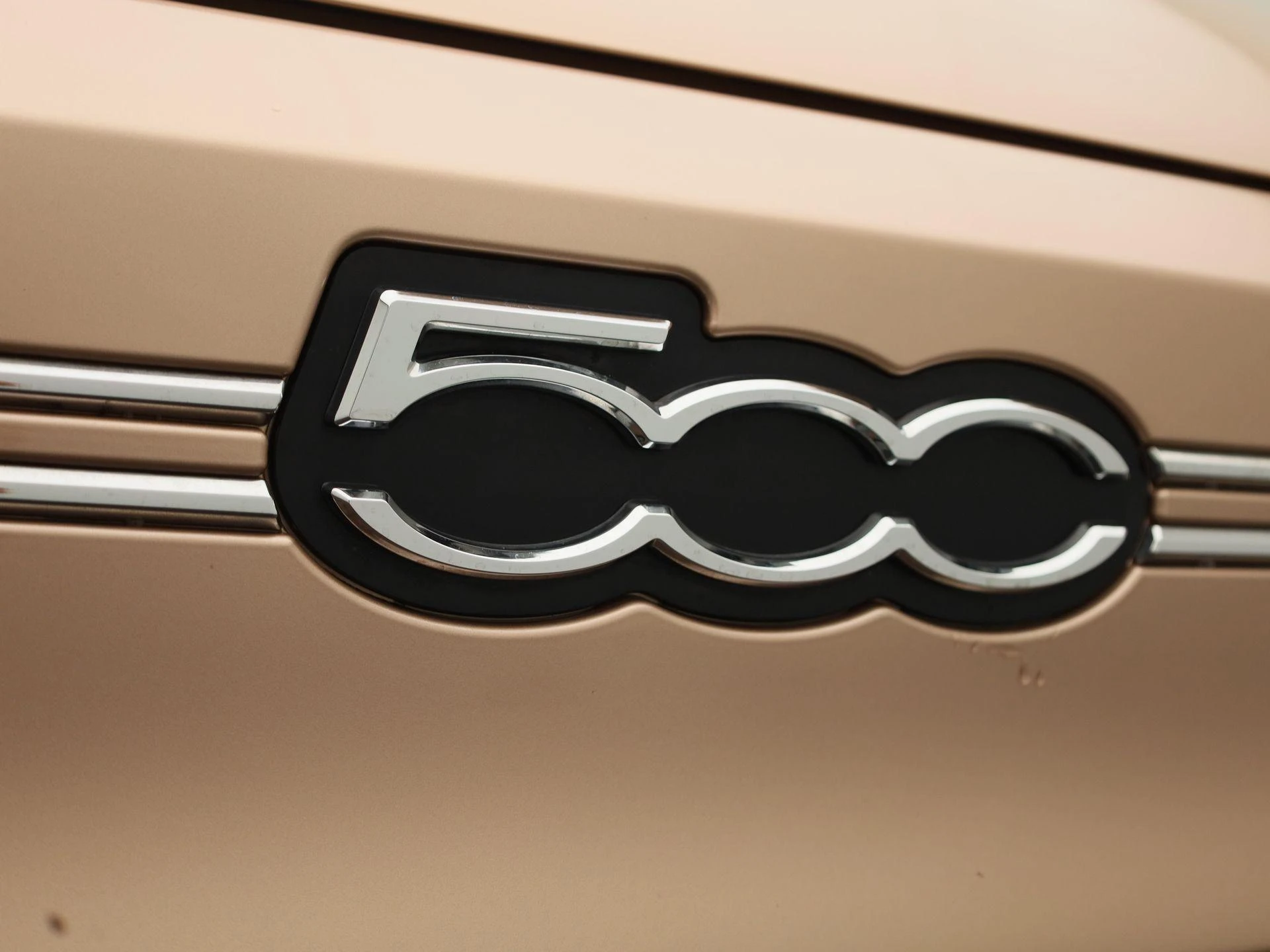 Fiat-500e-image-35