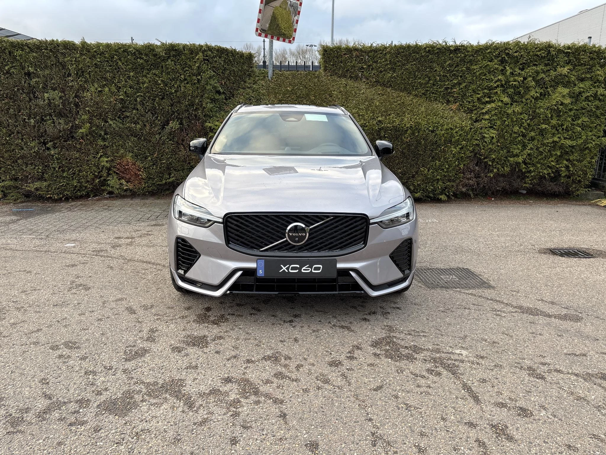 Volvo-XC60-image-1