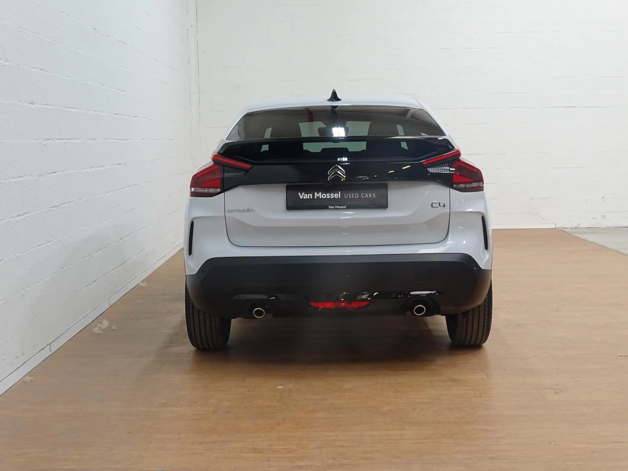 Citroën C4 Hybrid 145 ch Automatic MAX