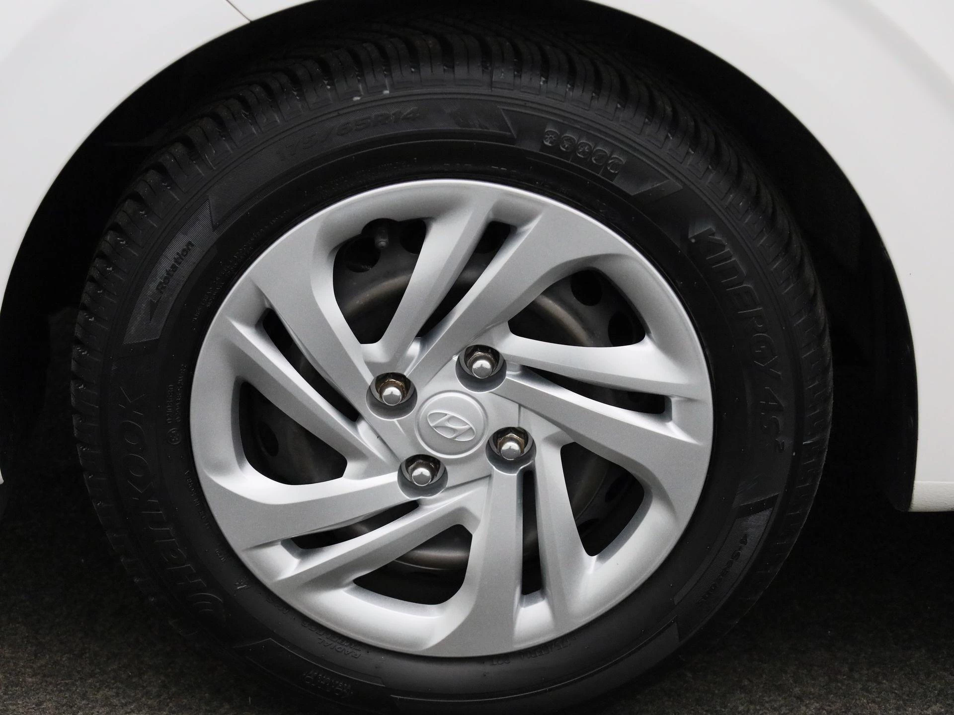 Hyundai-i10-image-11