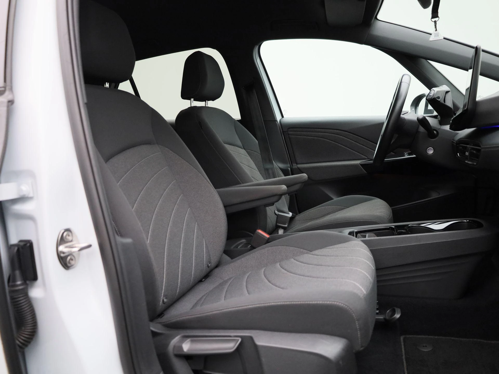 Volkswagen-ID.3-image-35