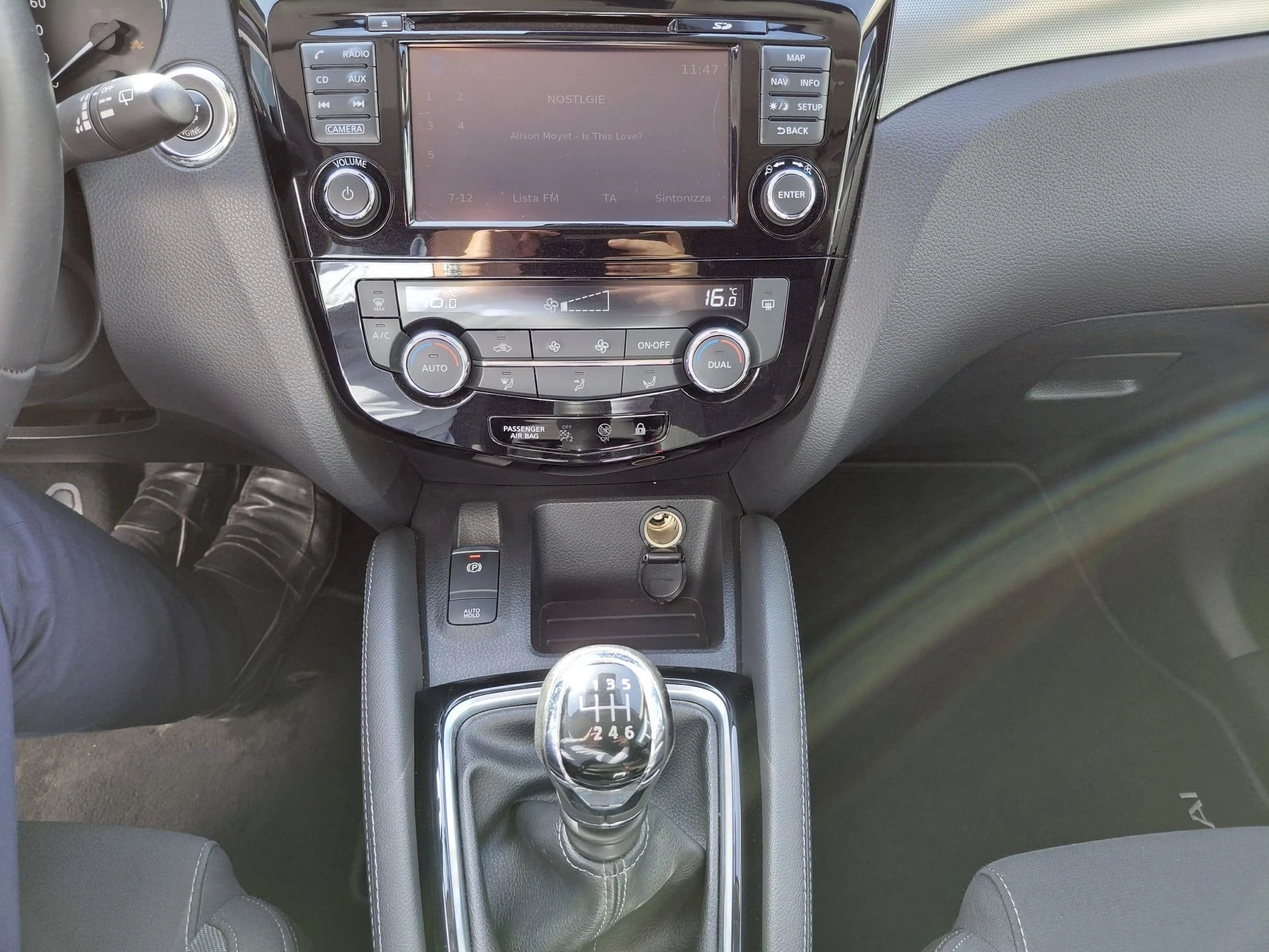 Nissan-QASHQAI-image-5