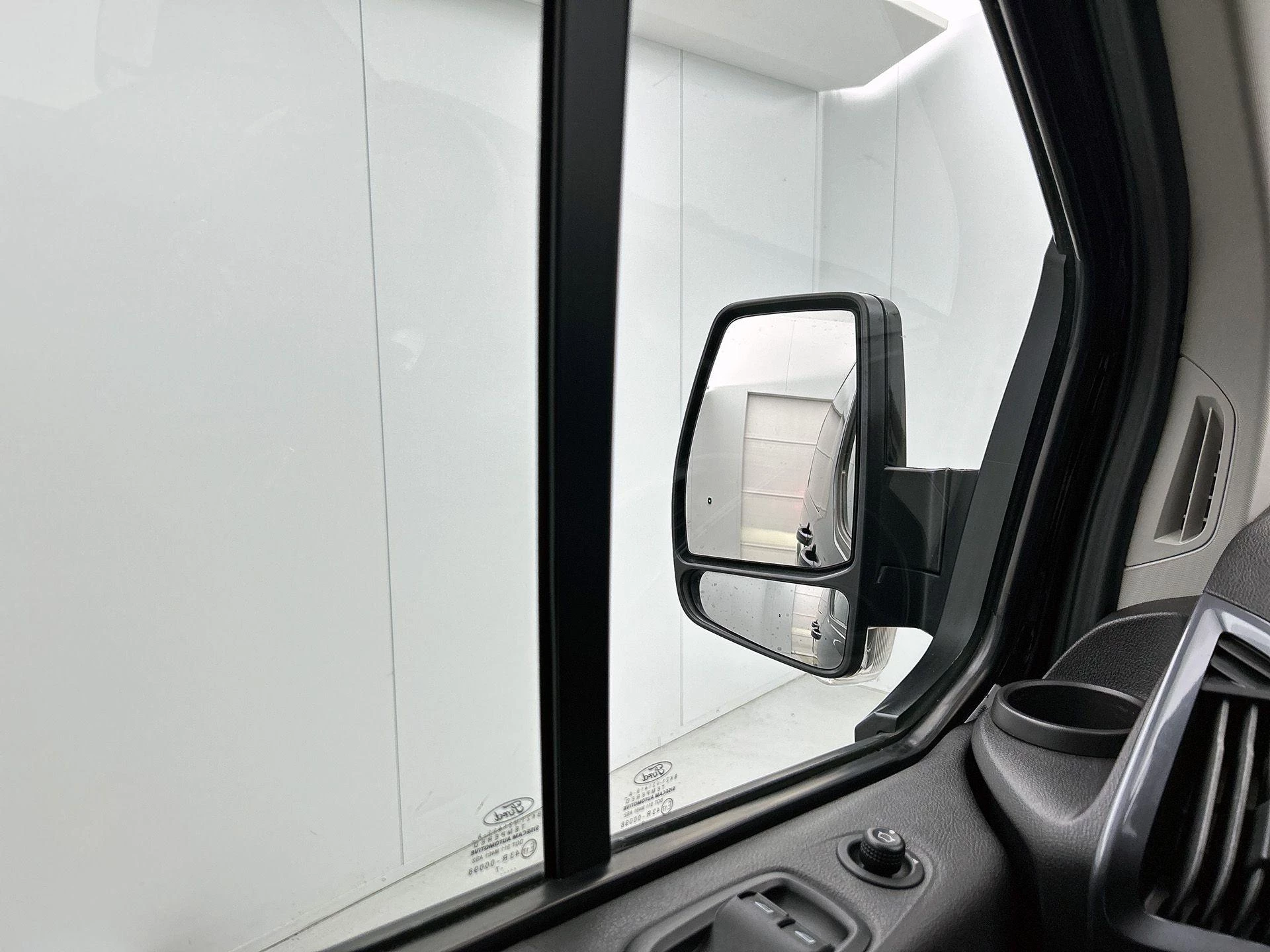 Ford Transit Custom 2.0 TDCI L2H1 131PK