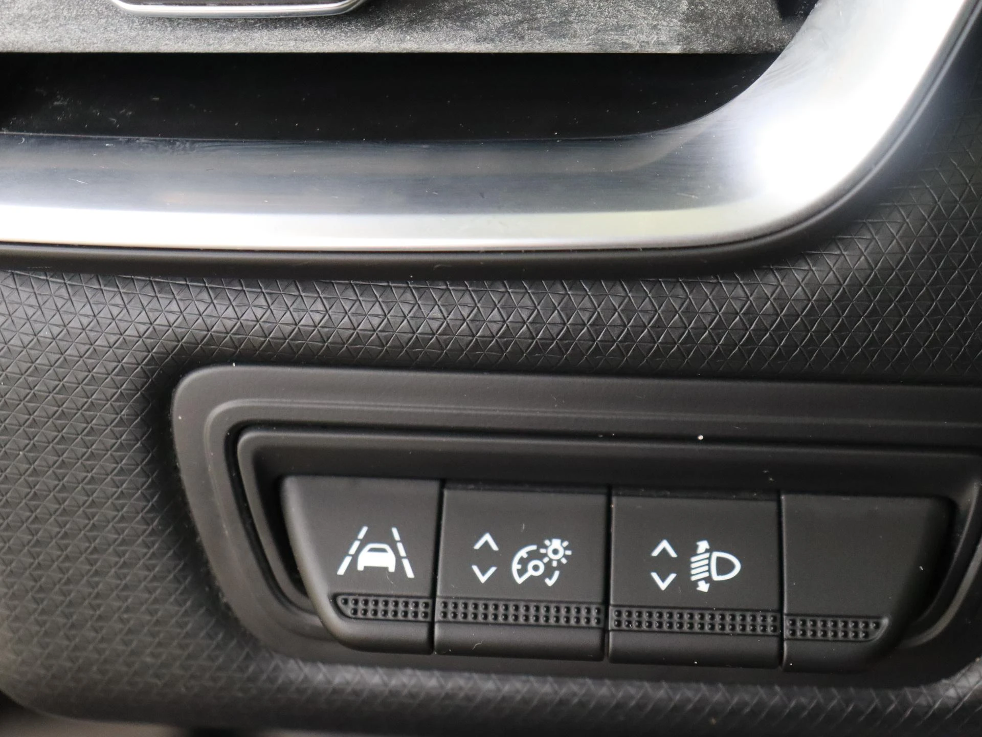 Renault-Clio-image-19