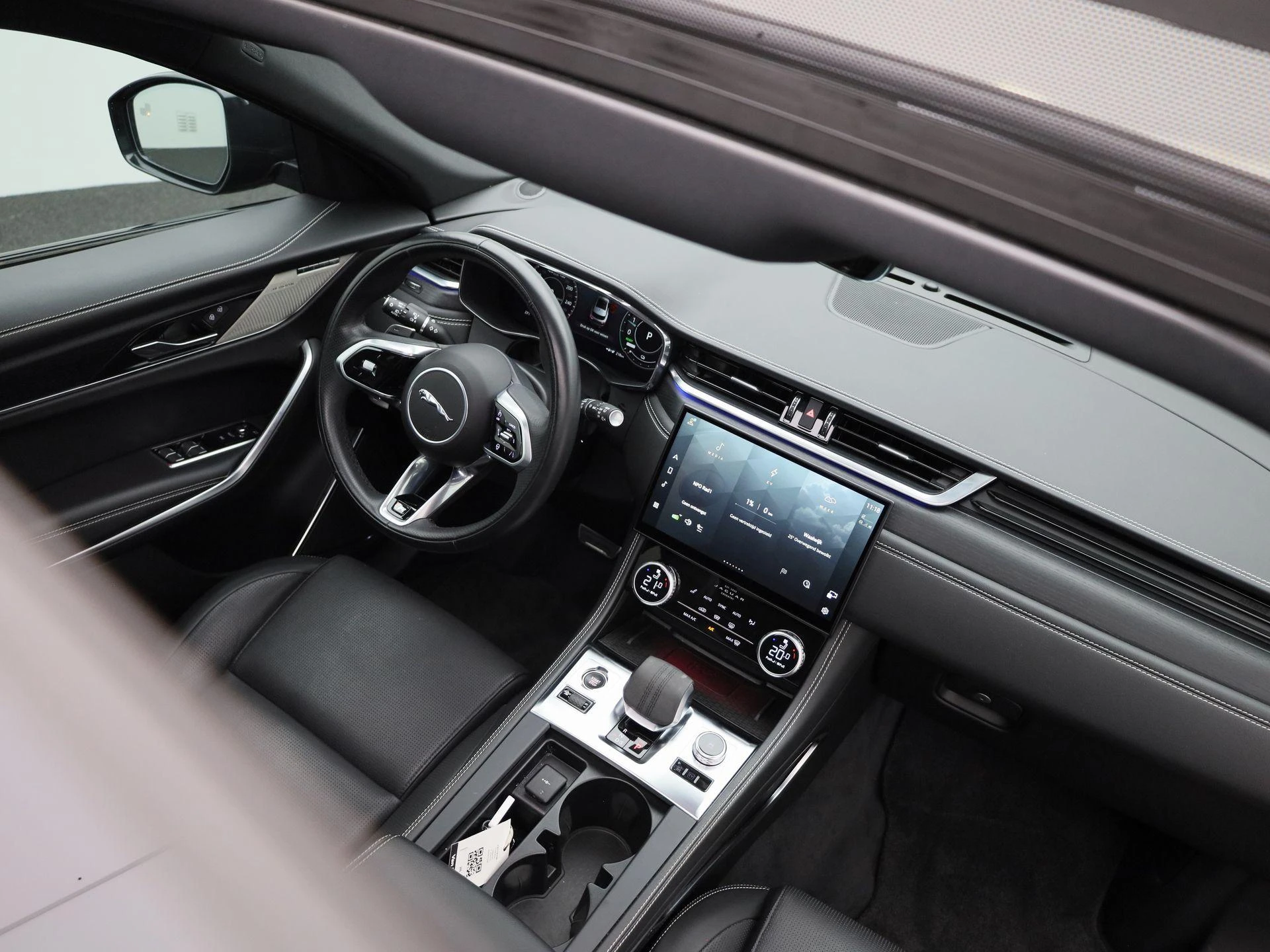 Jaguar F-PACE 2.0 P400e PHEV SE