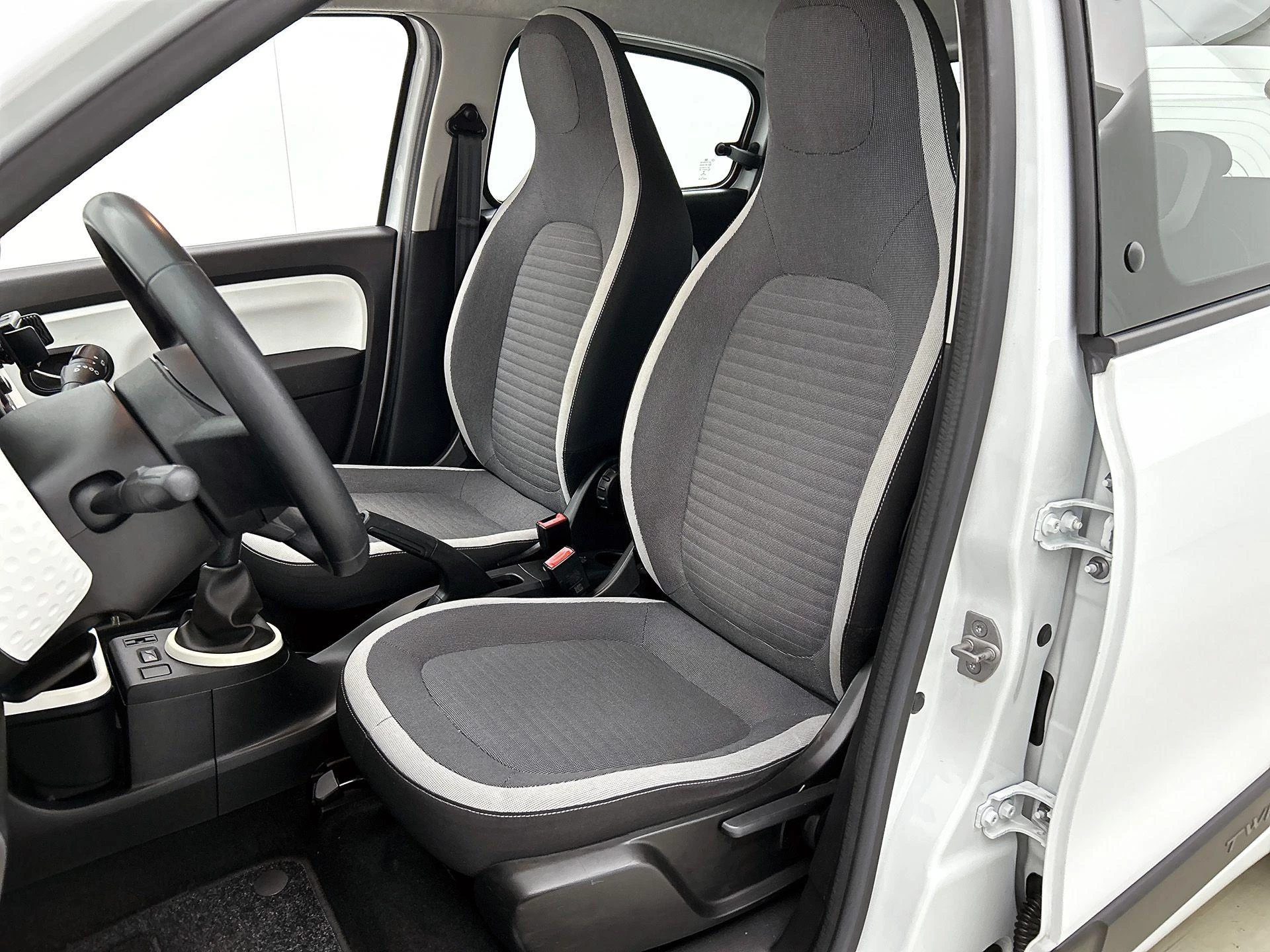 Renault-Twingo-image-10