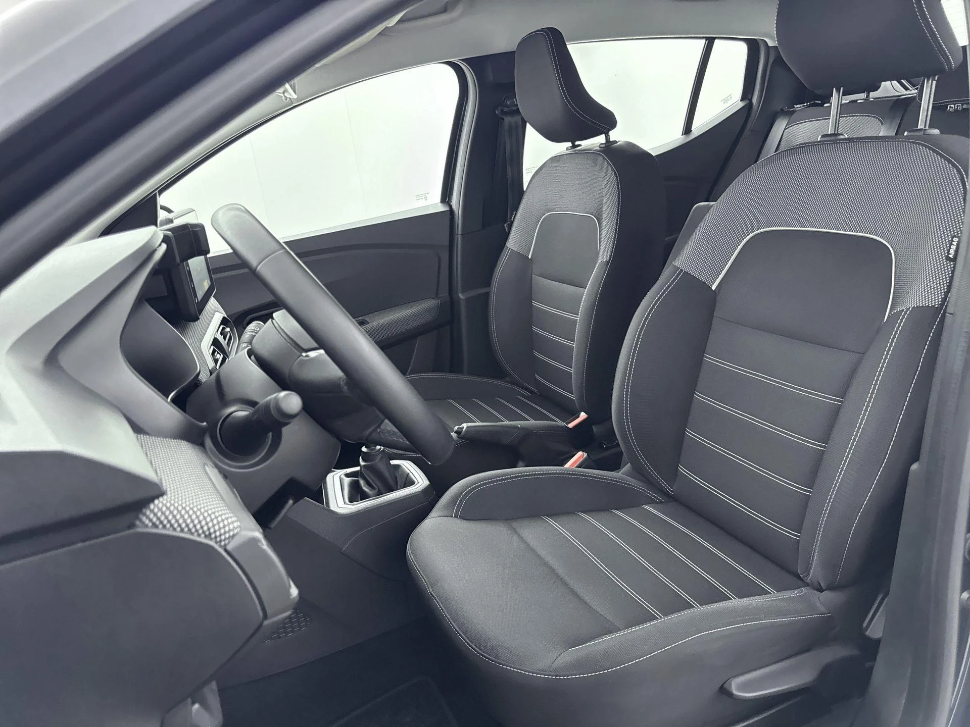 Dacia-Sandero-image-9