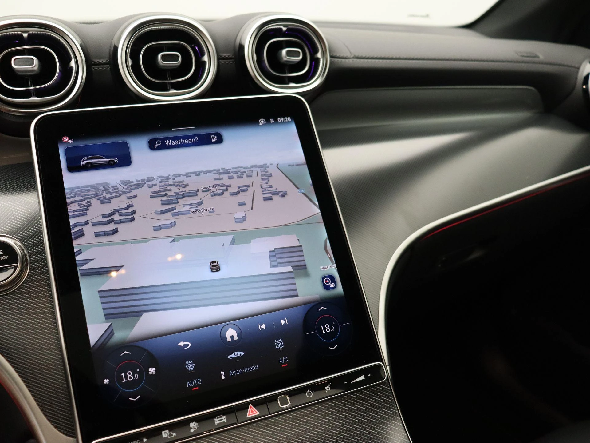 Mercedes-Benz-GLC-image-15