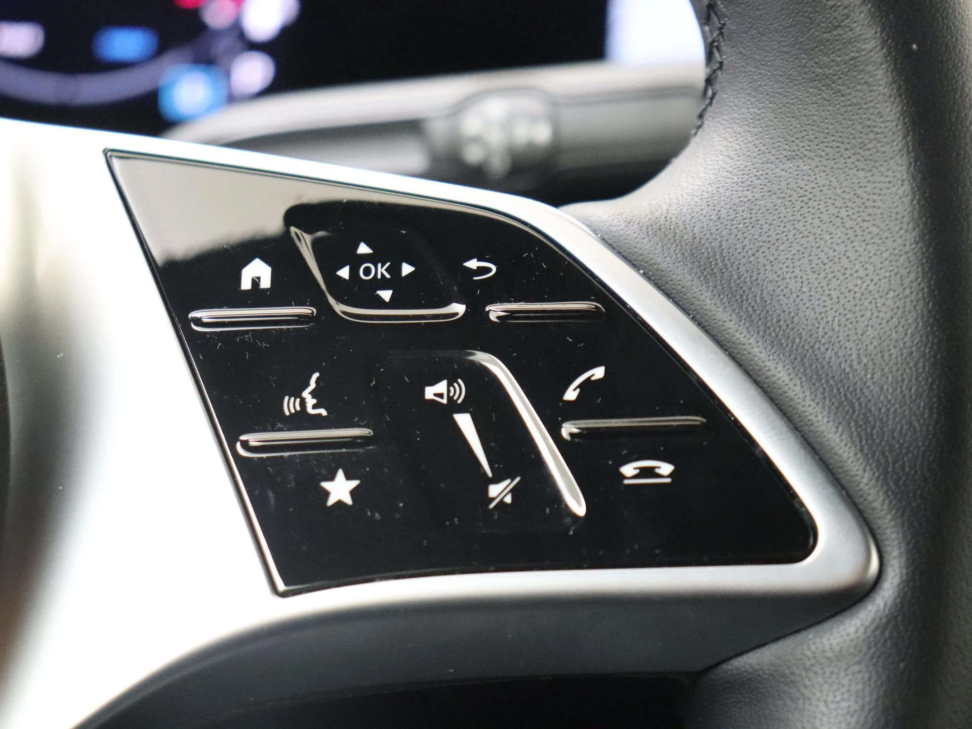 Mercedes-Benz-A-Klasse-image-15