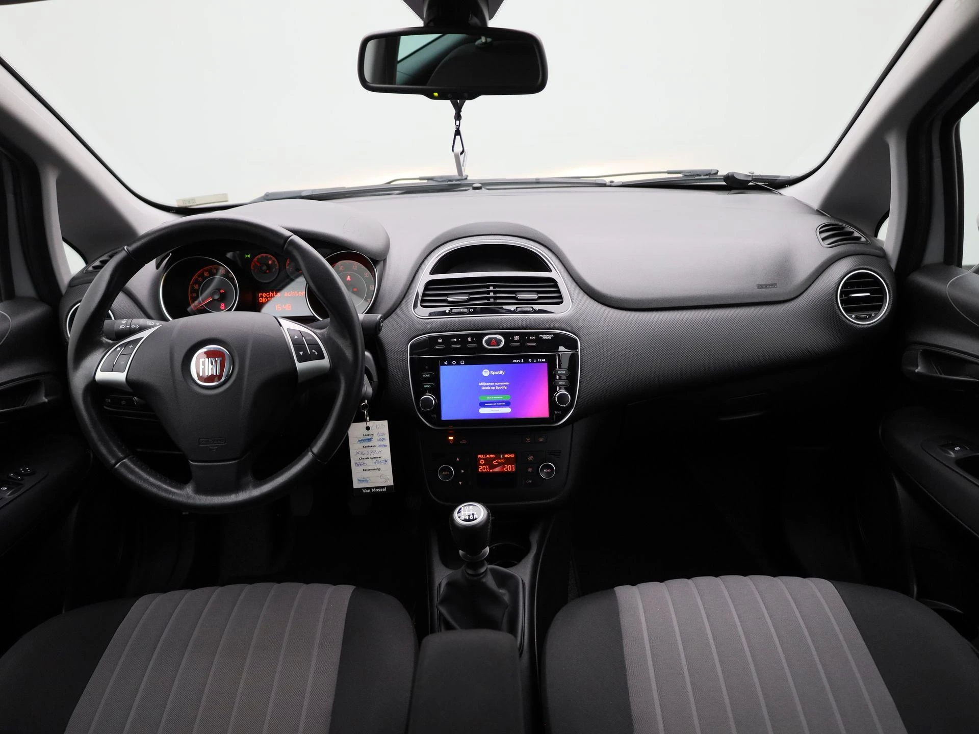 Fiat-Punto-image-30