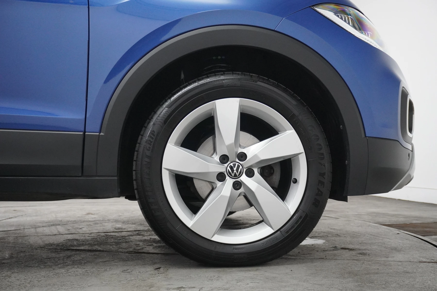 Volkswagen-T-Cross-image-21