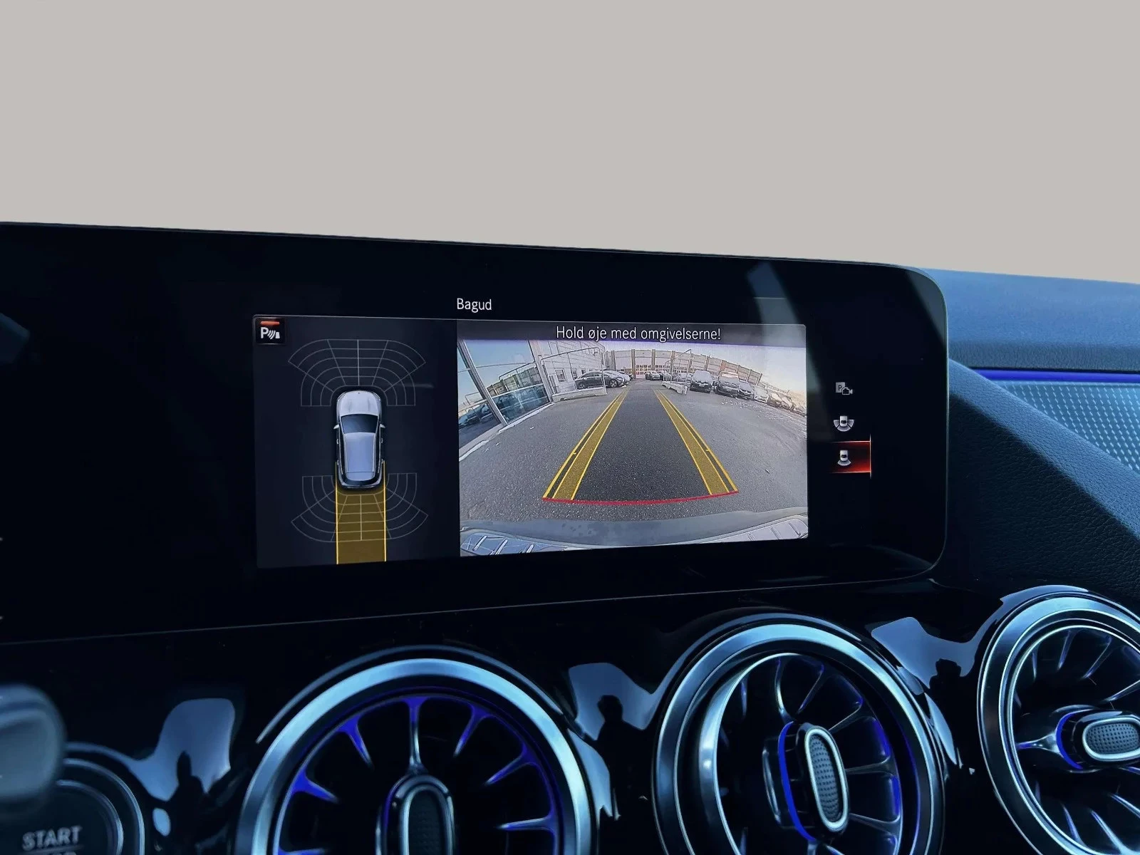 Mercedes-Benz-EQA-image-20