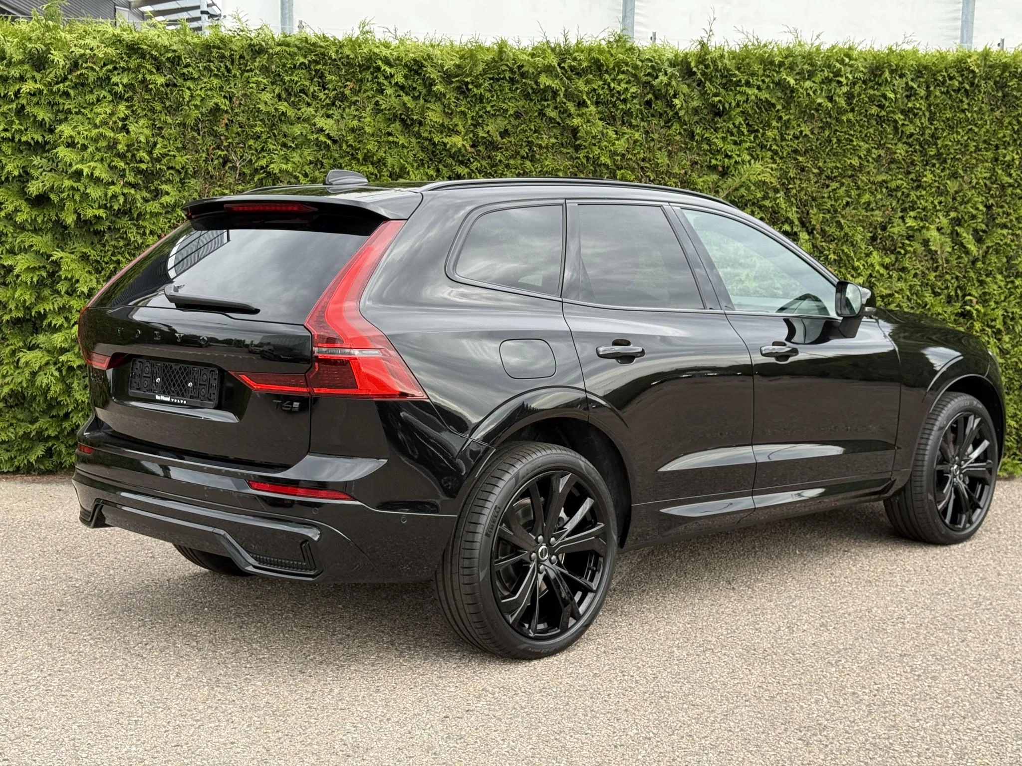 Volvo XC60 T6 Black Edition Ultra AWD Plug-in Hybrid