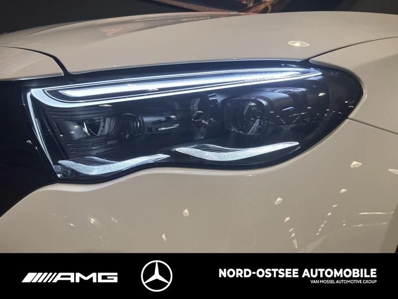 Mercedes-Benz-E-Klasse-image-11