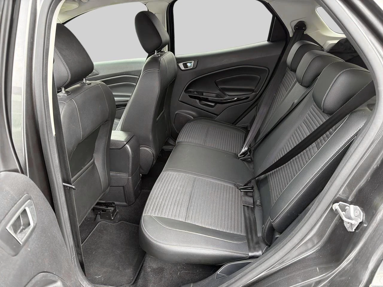 Ford-EcoSport-image-13